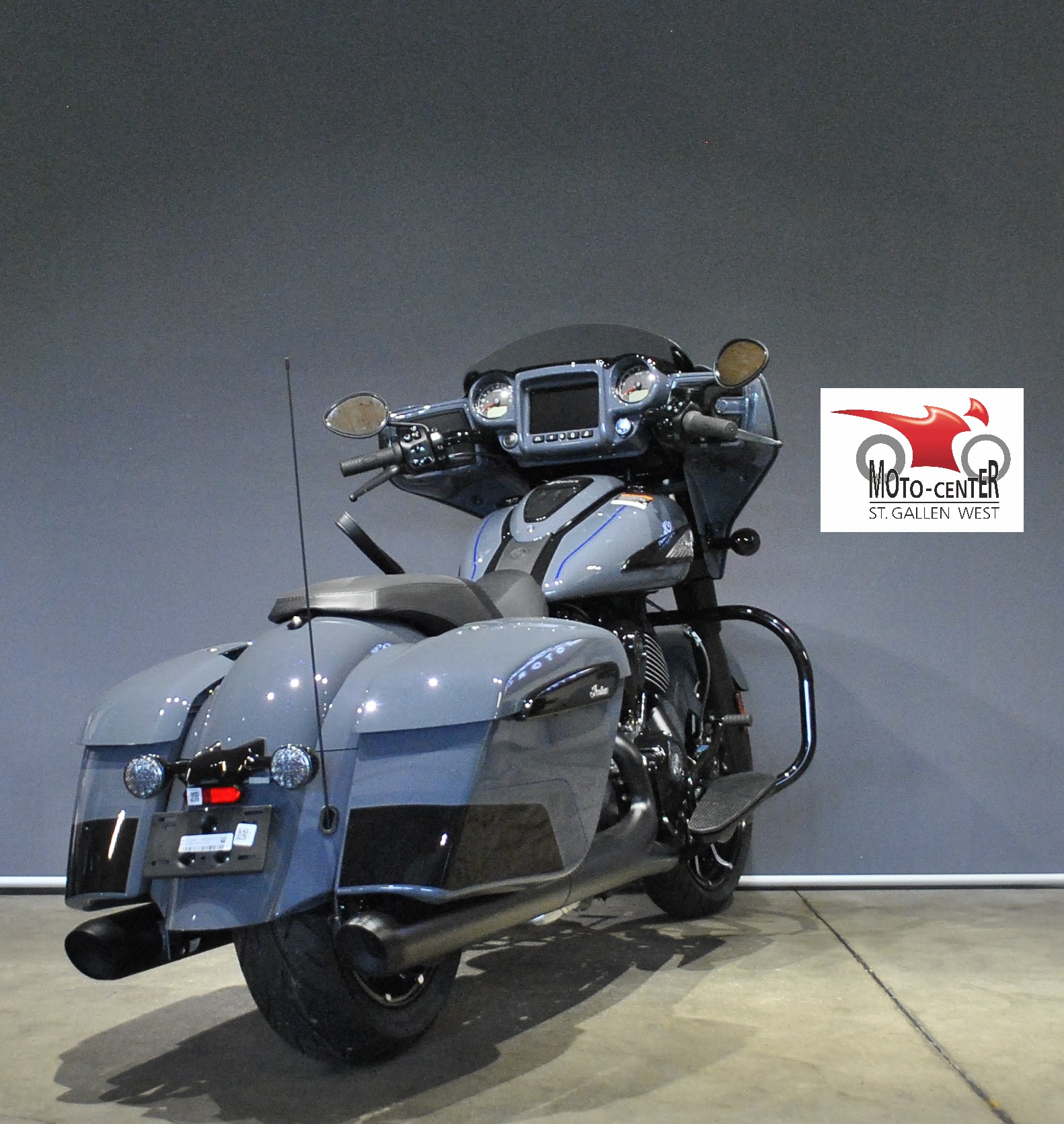 INDIAN Chieftain Dark Horse-image-4