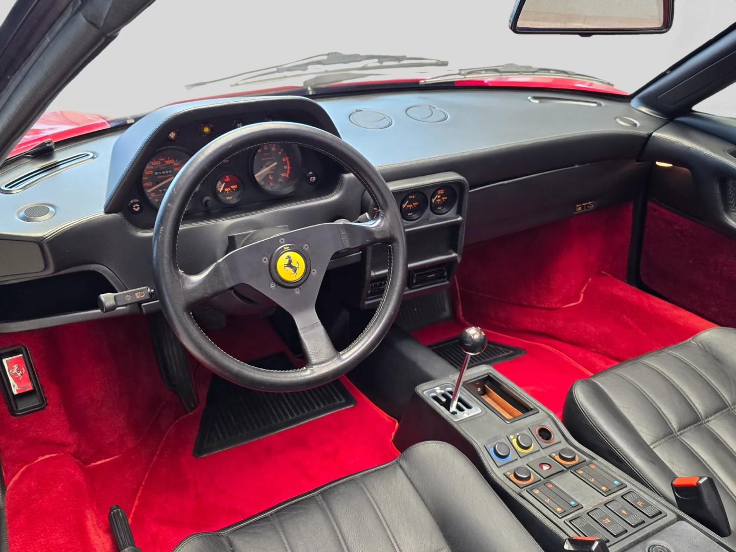 FERRARI 328 GTS-image-12