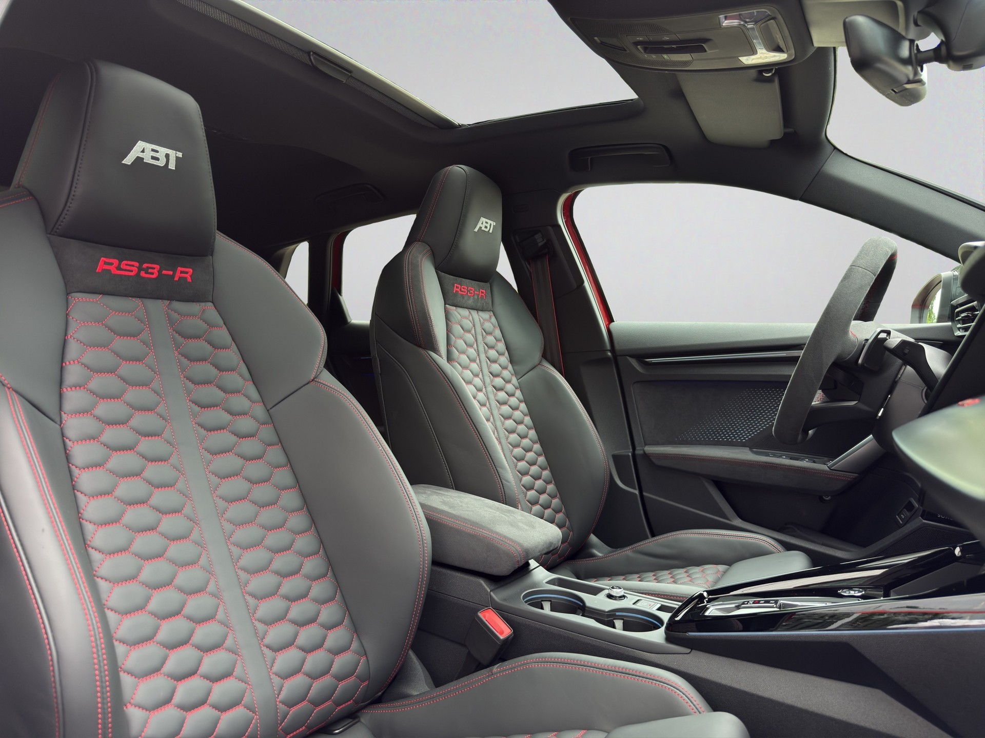 AUDI *ABT RS3 Sportback Limited Edition 1 of 125 510 PS* 2.5 TSI quattro S-tronic-image-11