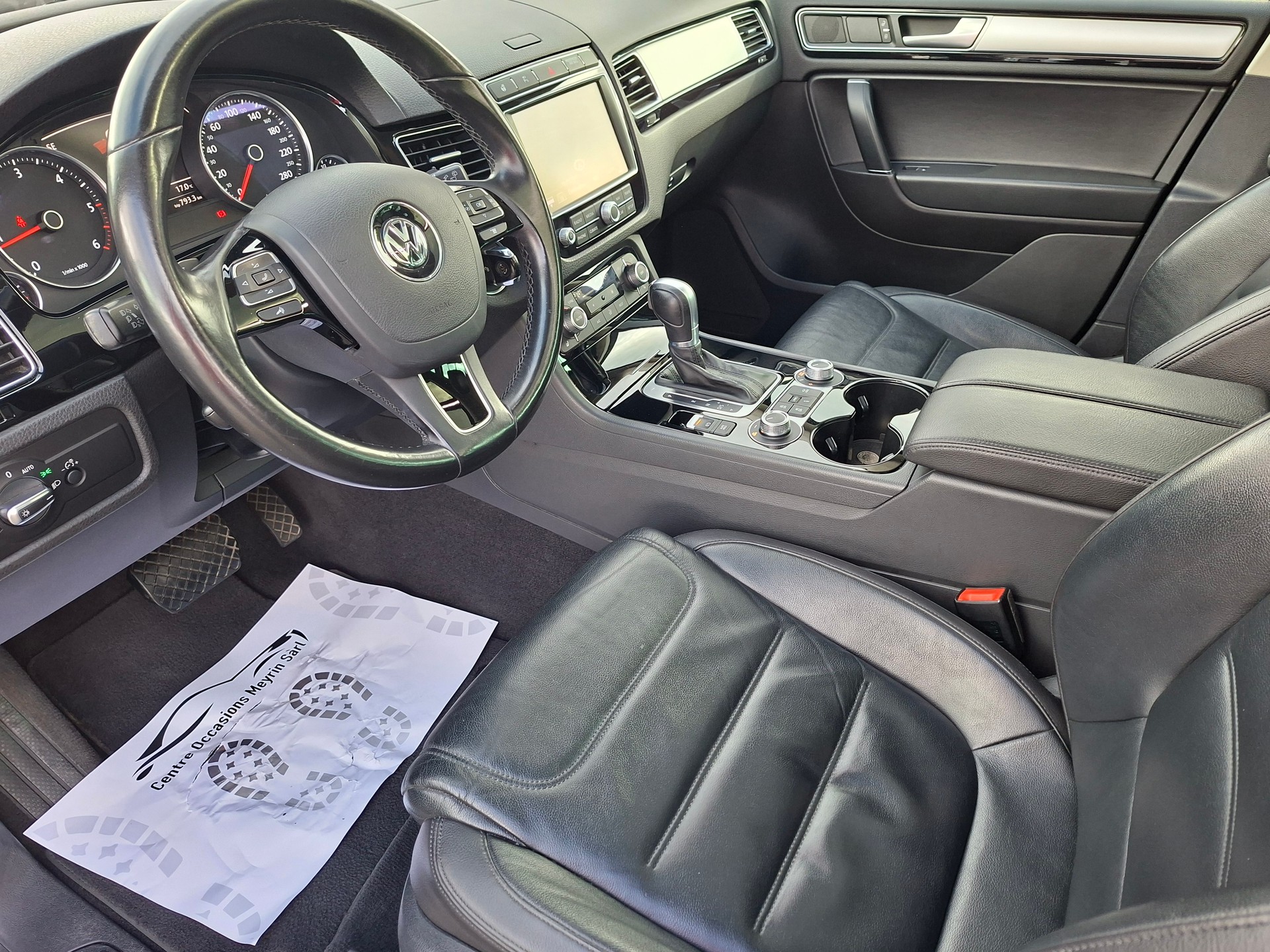 VW Touareg 3.0 TDI BlueMotion Technology Tiptronic-image-6