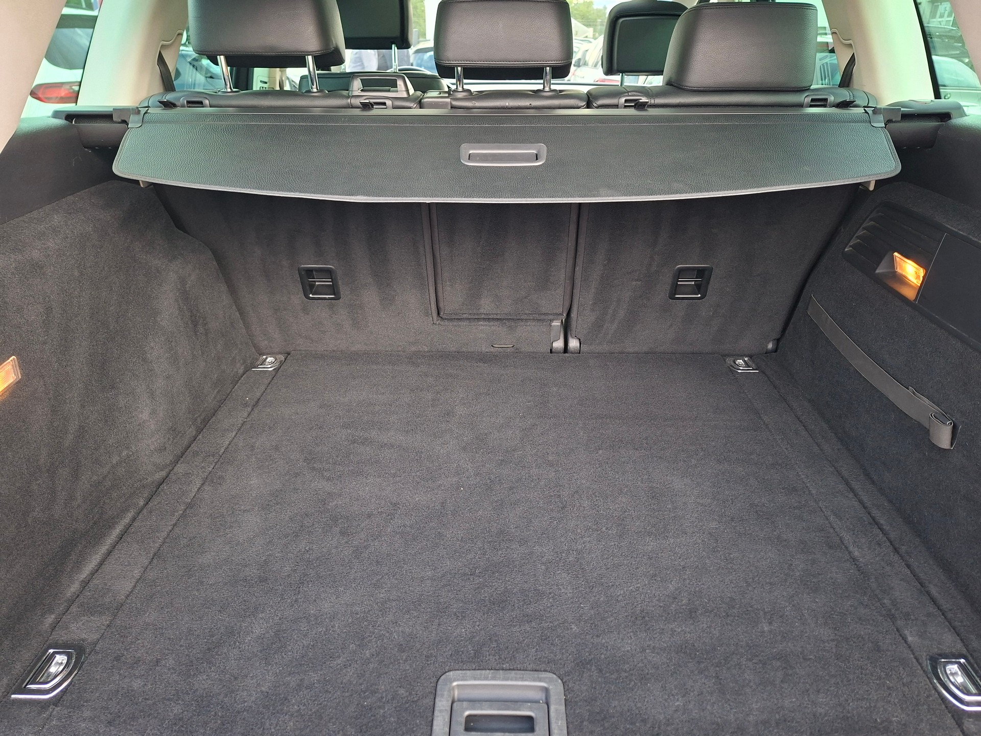 VW Touareg 3.0 TDI BlueMotion Technology Tiptronic-image-15