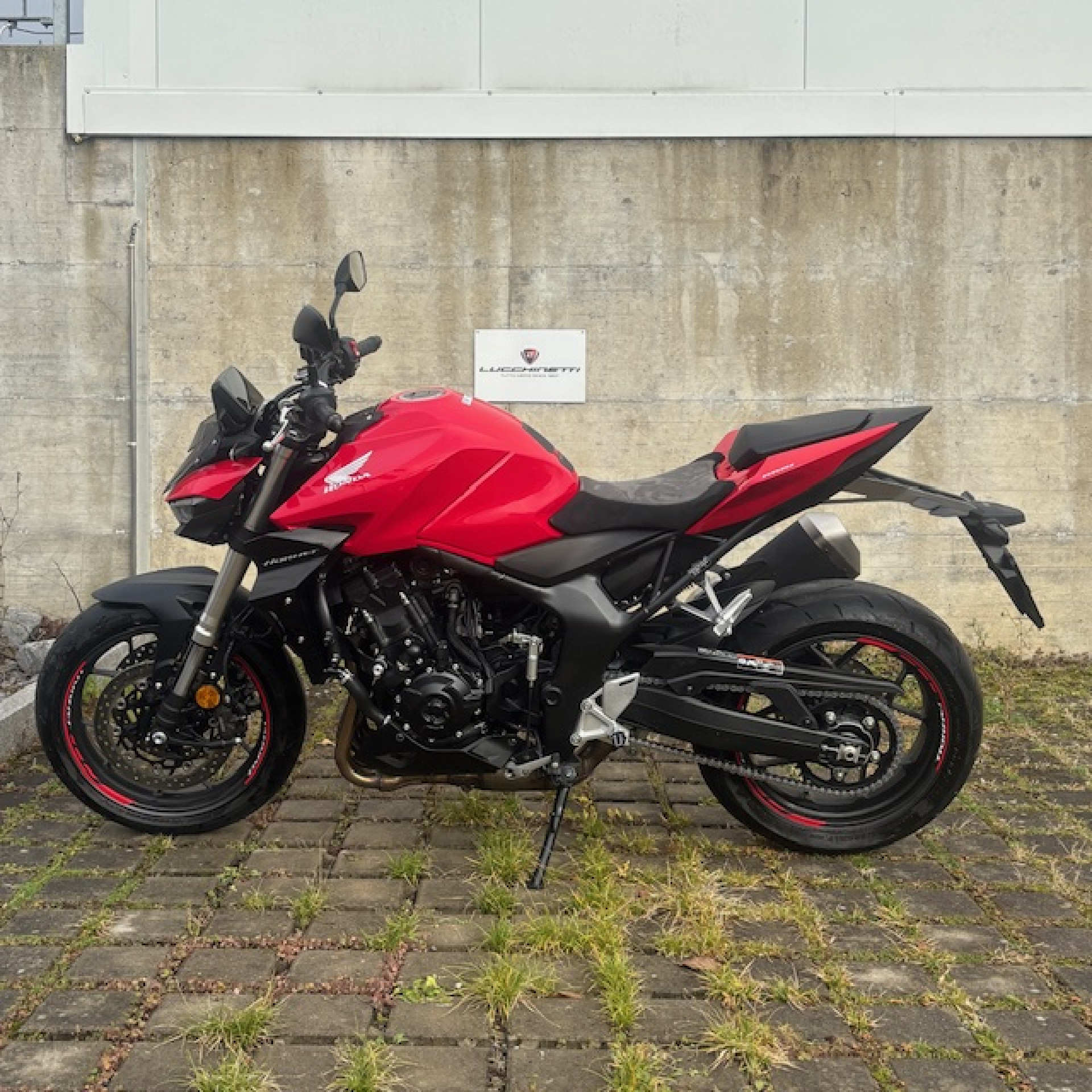 HONDA CB 1000 Hornet-image-1