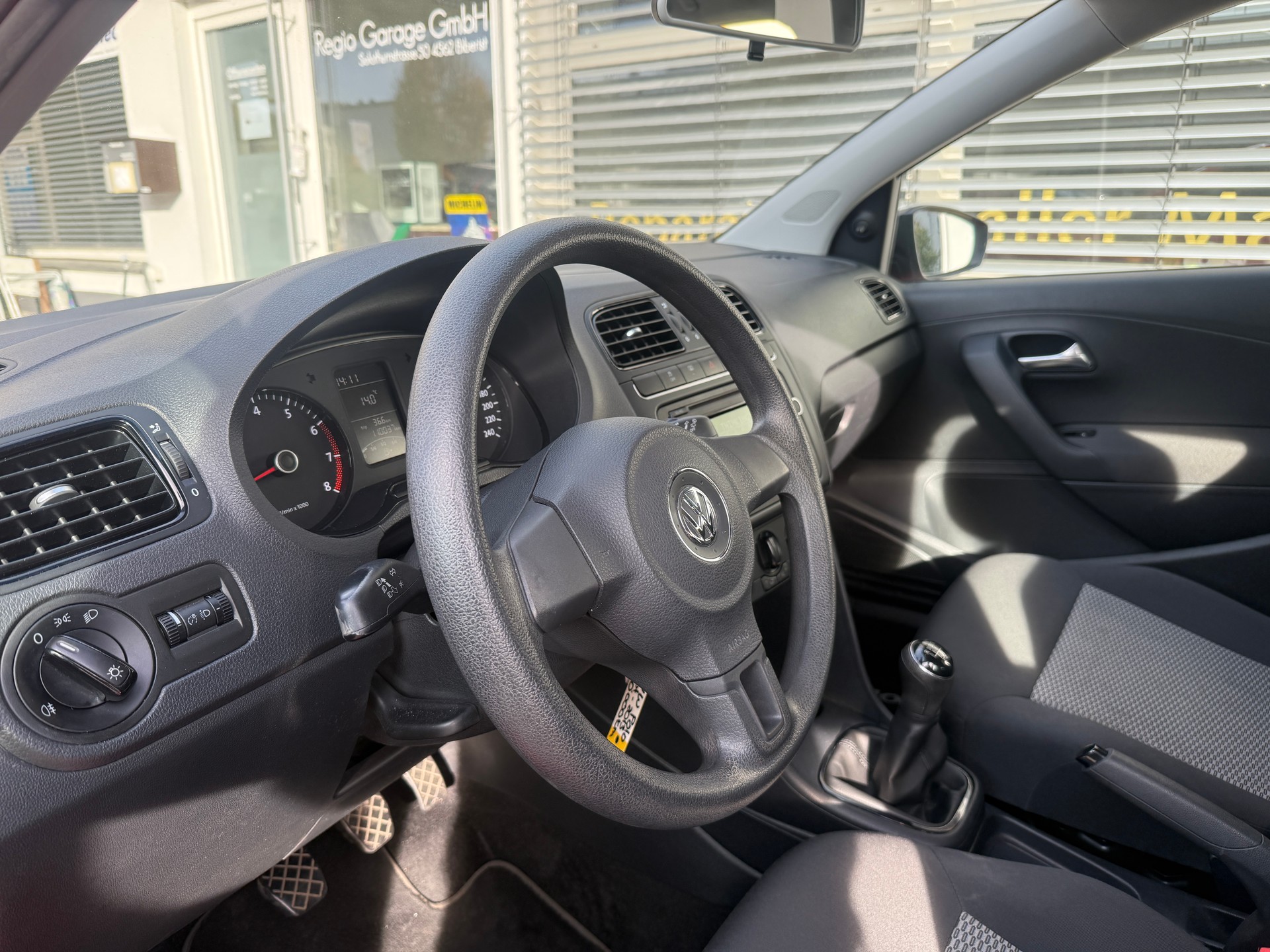 VW Polo 1.2 6V Trendline-image-5