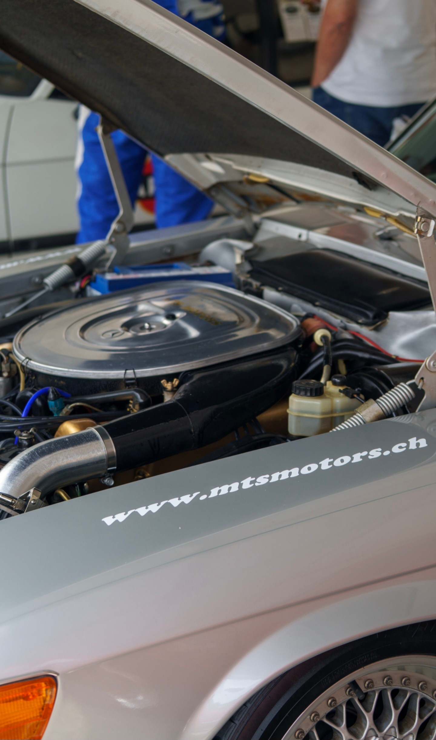 MERCEDES-BENZ SLC 450-image-4