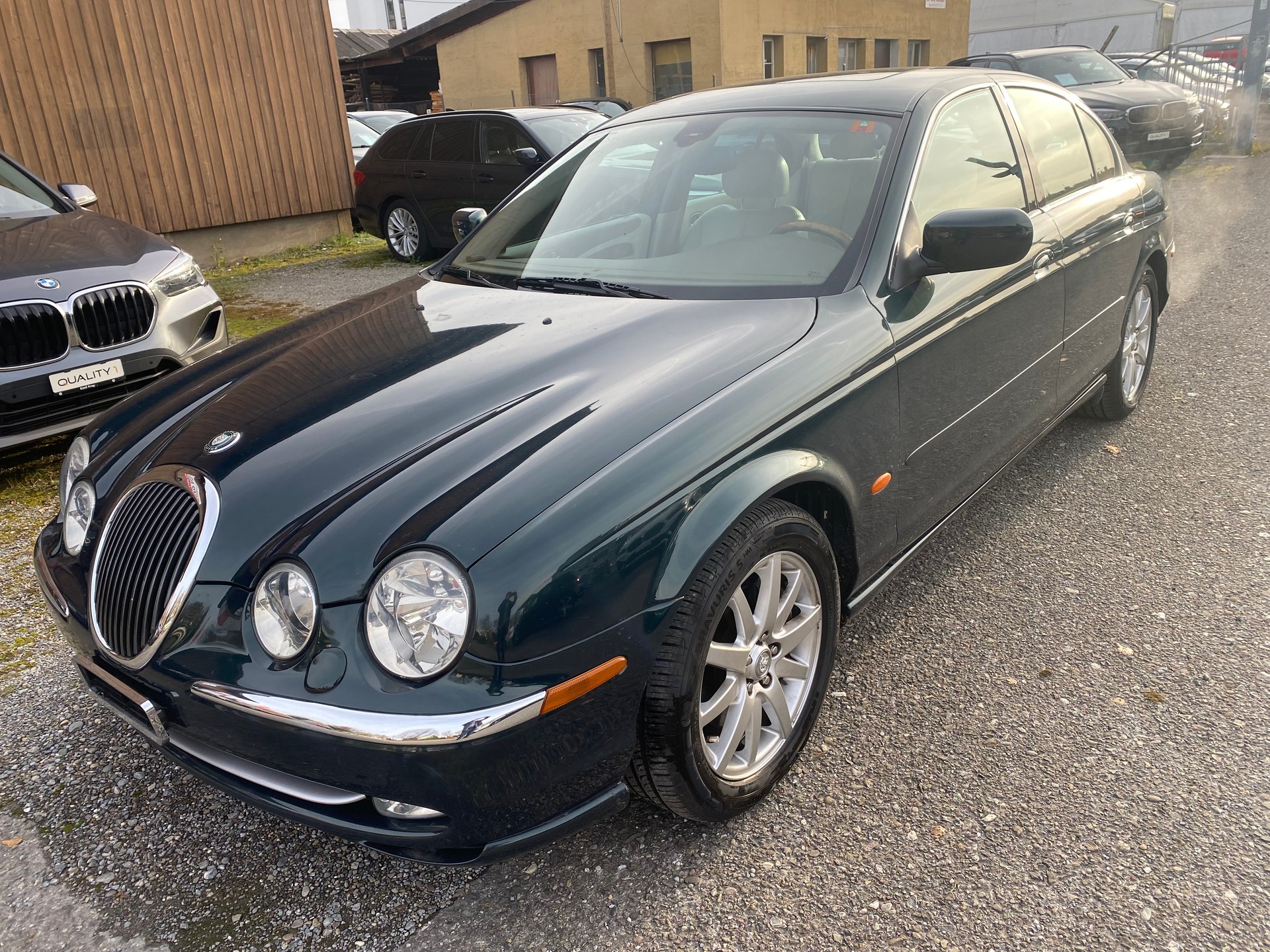 JAGUAR S-Type 4.0 V8-image-1