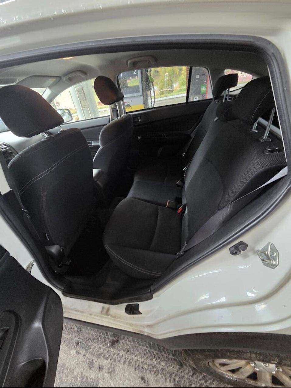 SUBARU XV 2.0 Swiss Two AWD-image-4
