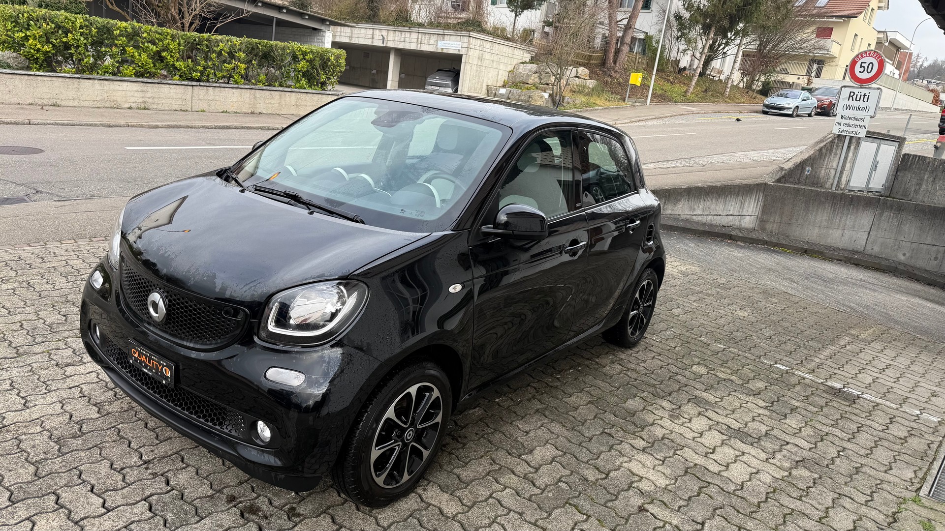 SMART forfour passion-showroom-element-1