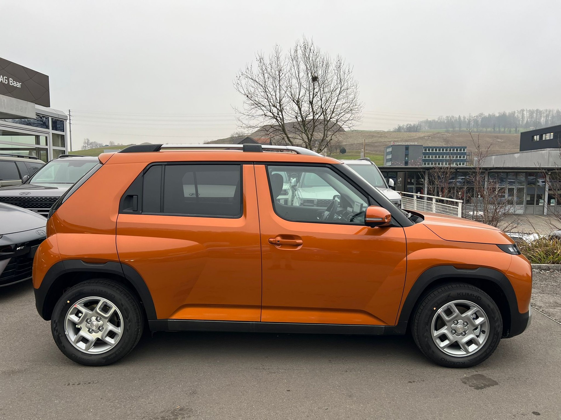 HYUNDAI Inster 49kWh Amplia-image-9