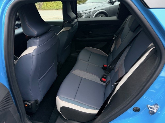NISSAN Micra Evolve-image-8