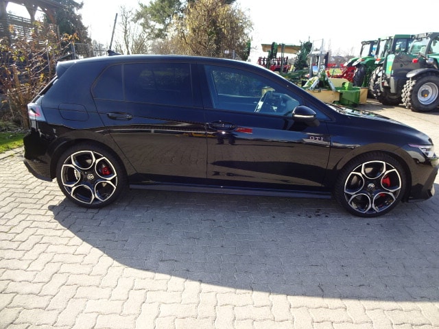VW Golf 2.0 TSI GTI DSG-image-5