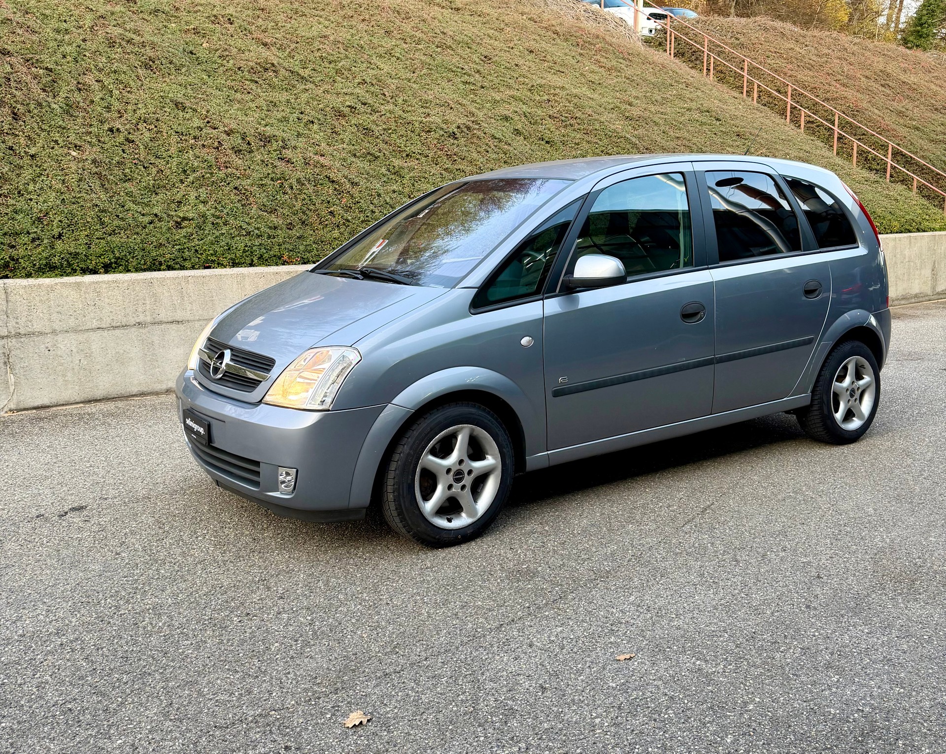OPEL Meriva 1.7 CDTi Essentia-image-1