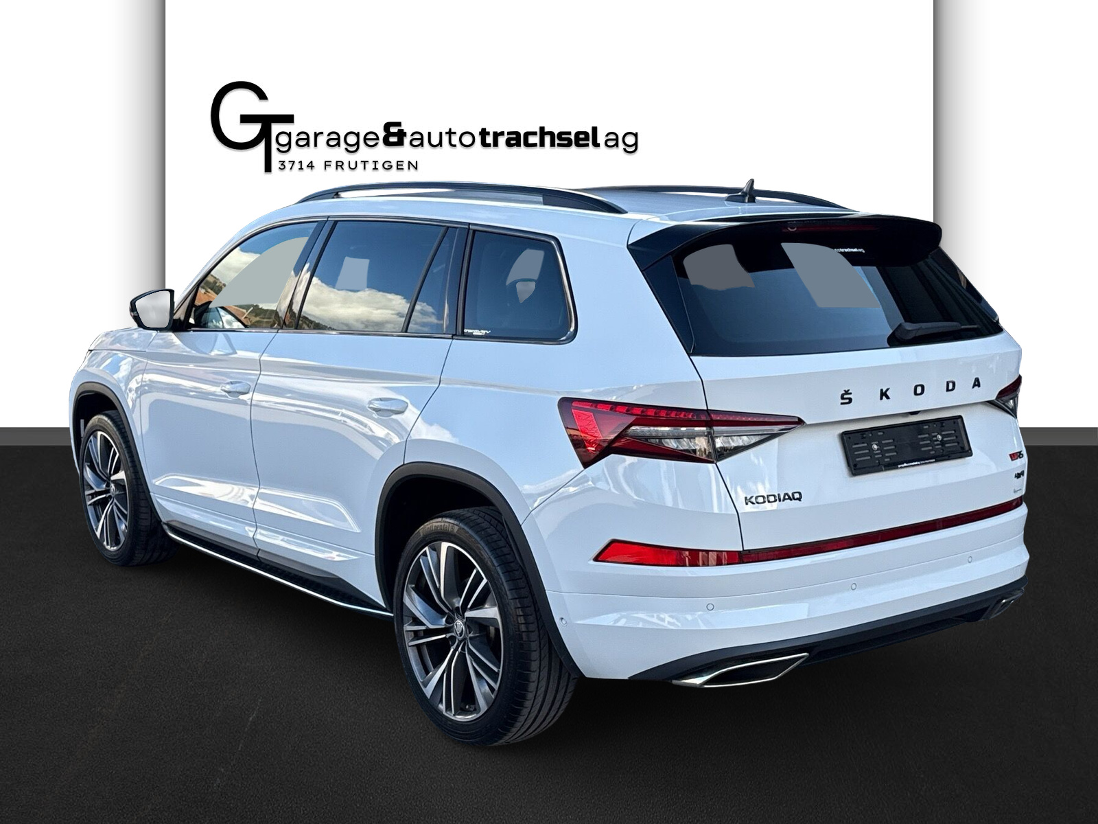 SKODA Kodiaq 2.0 TSI 4x4 RS-showroom-element-2