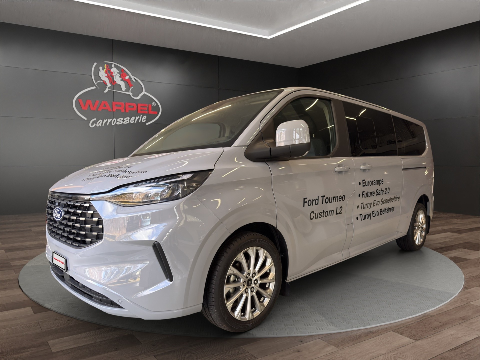 FORD Tourneo Bus 320 L2H1 Titanium Automat 4x4-image-4