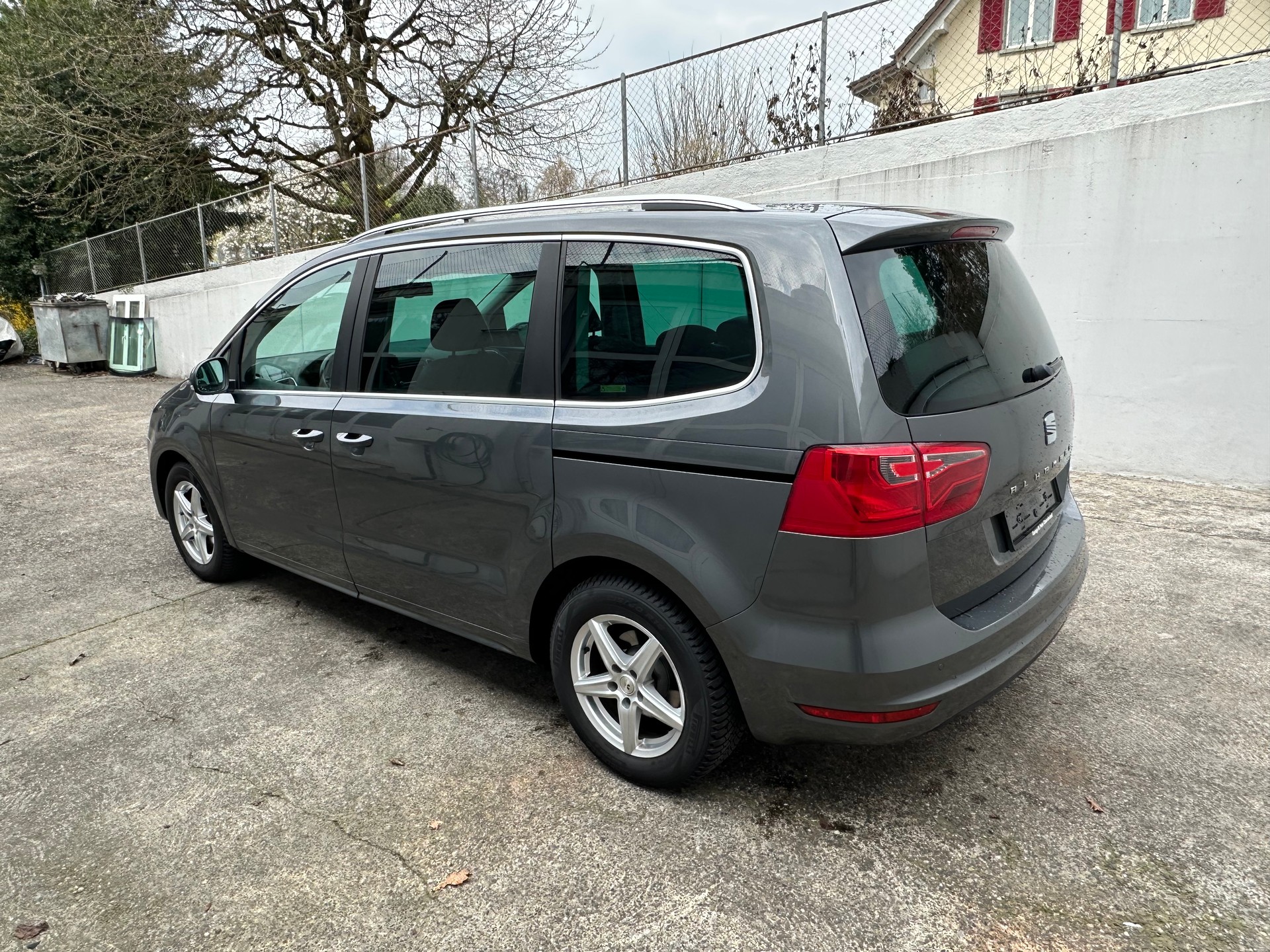 SEAT Alhambra 2.0 TSI Style DSG-image-2