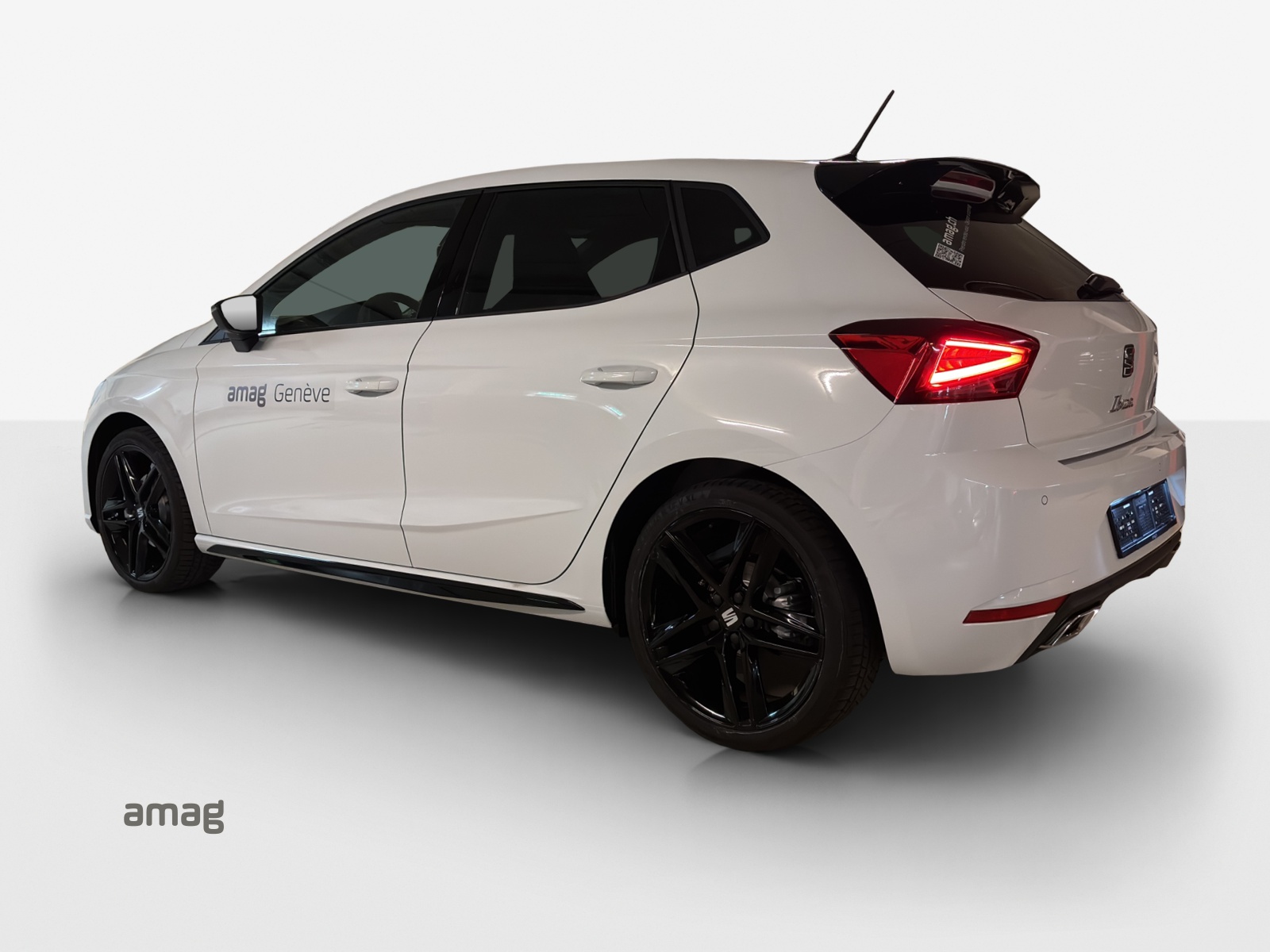 SEAT Ibiza 1.0 EcoTSI FR DSG-showroom-element-2