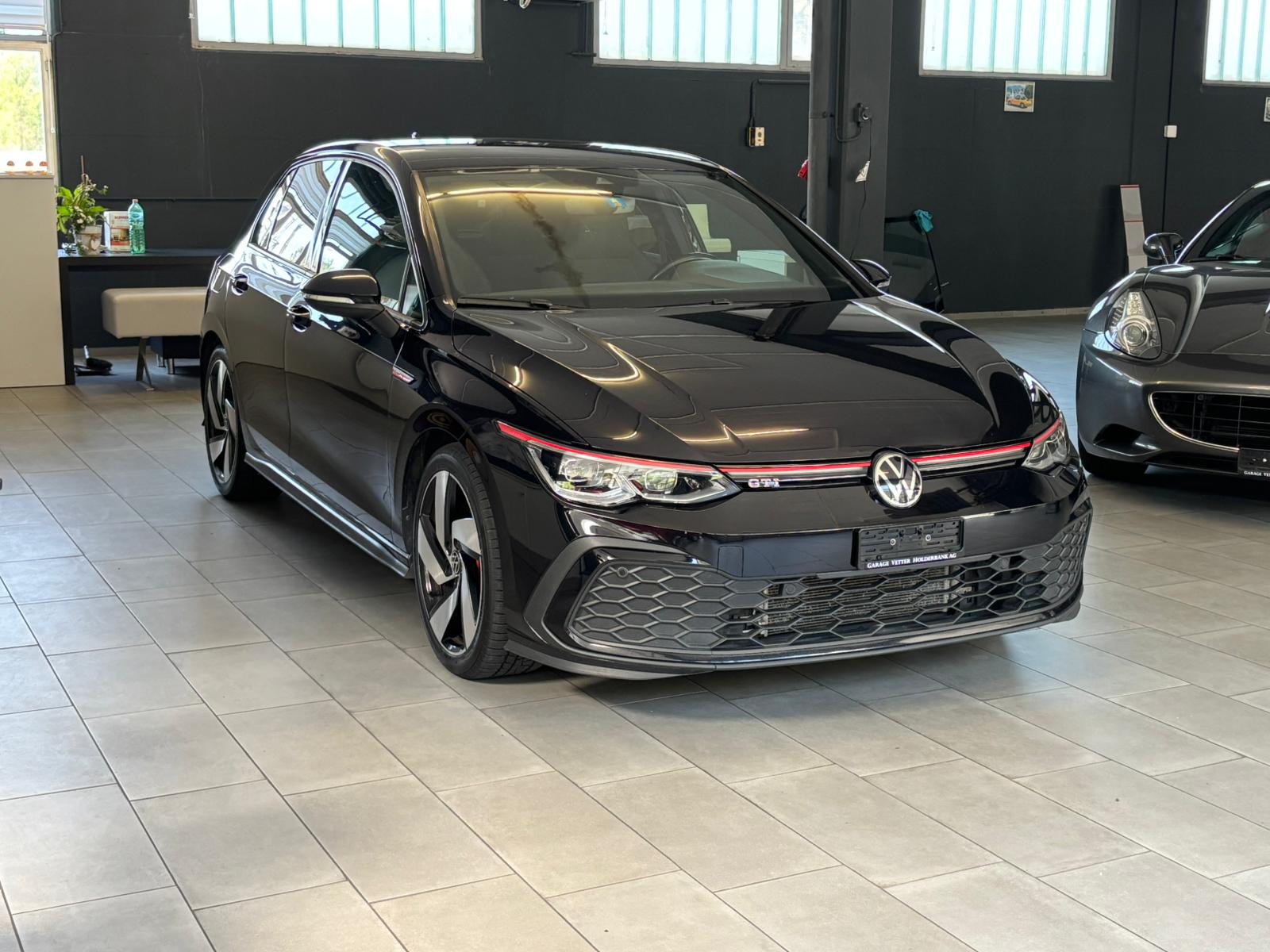 VW Golf 2.0 TSI GTI DSG-image-1