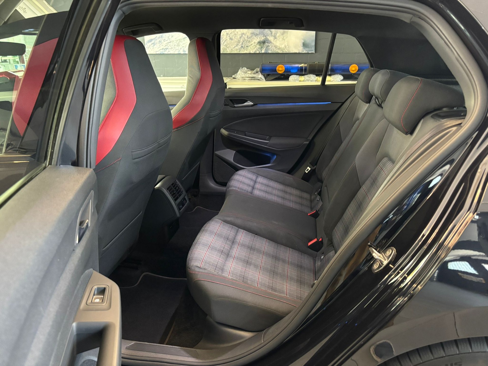 VW Golf 2.0 TSI GTI DSG-image-9