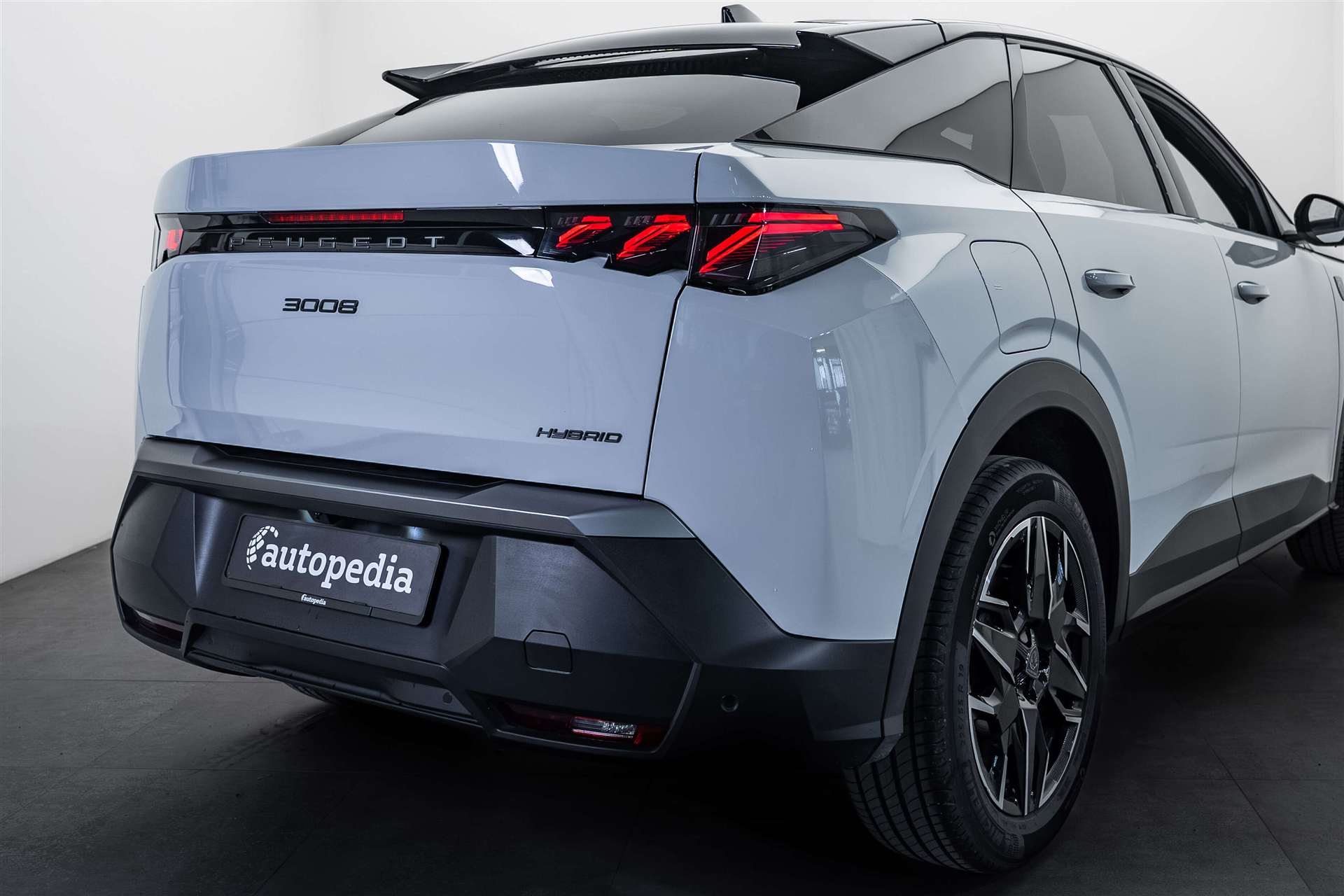 PEUGEOT 3008 136 e-DCS6 Hybrid GT-showroom-element-3