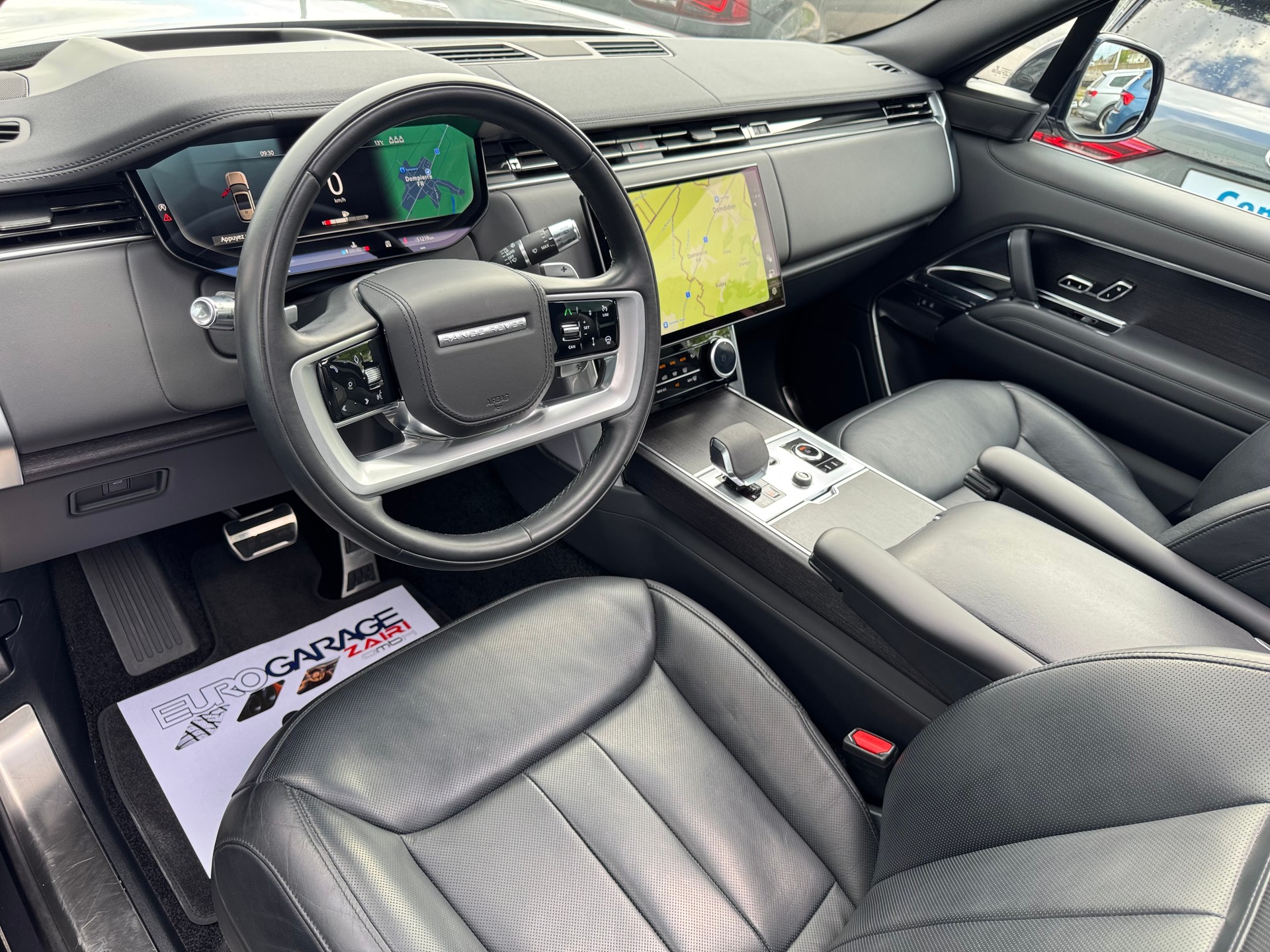 LAND ROVER Range Rover D350 3.0D I6 MHEV HSE Automatic-showroom-element-1