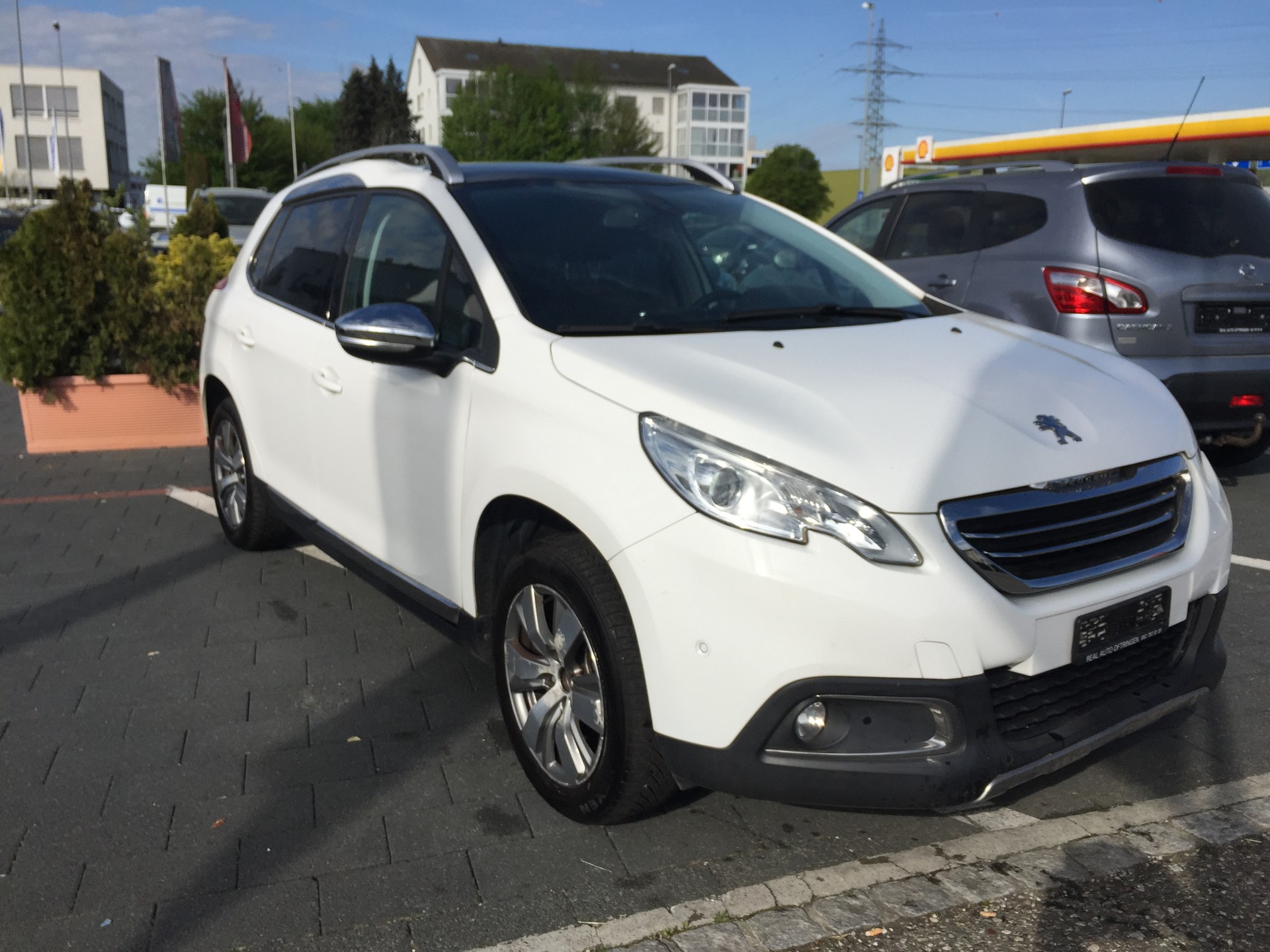 PEUGEOT 2008 1.6 VTI Allure Automatic-image-2