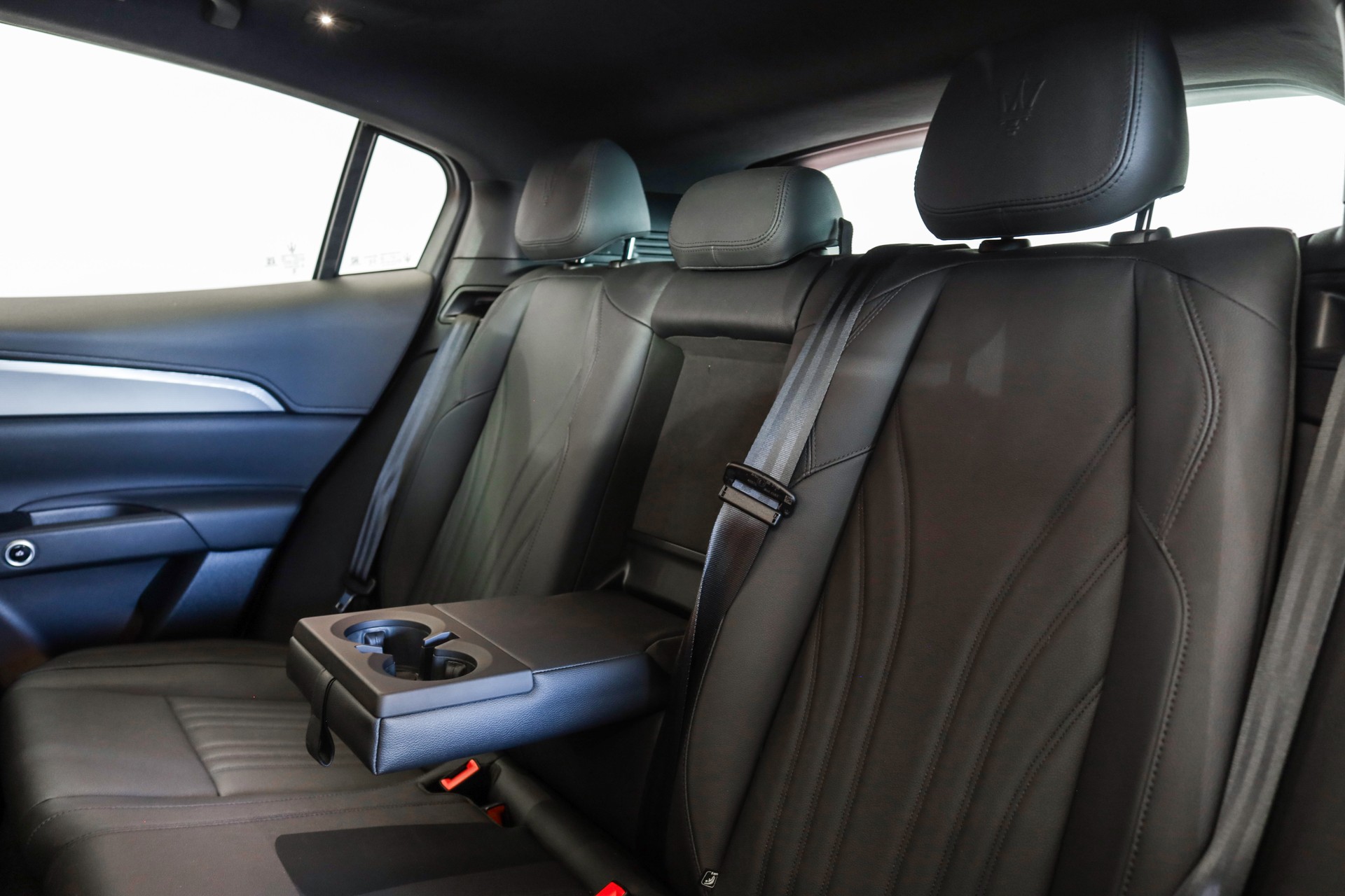 MASERATI Grecale 2.0 MHEV GT Hybrid Automatica-image-9
