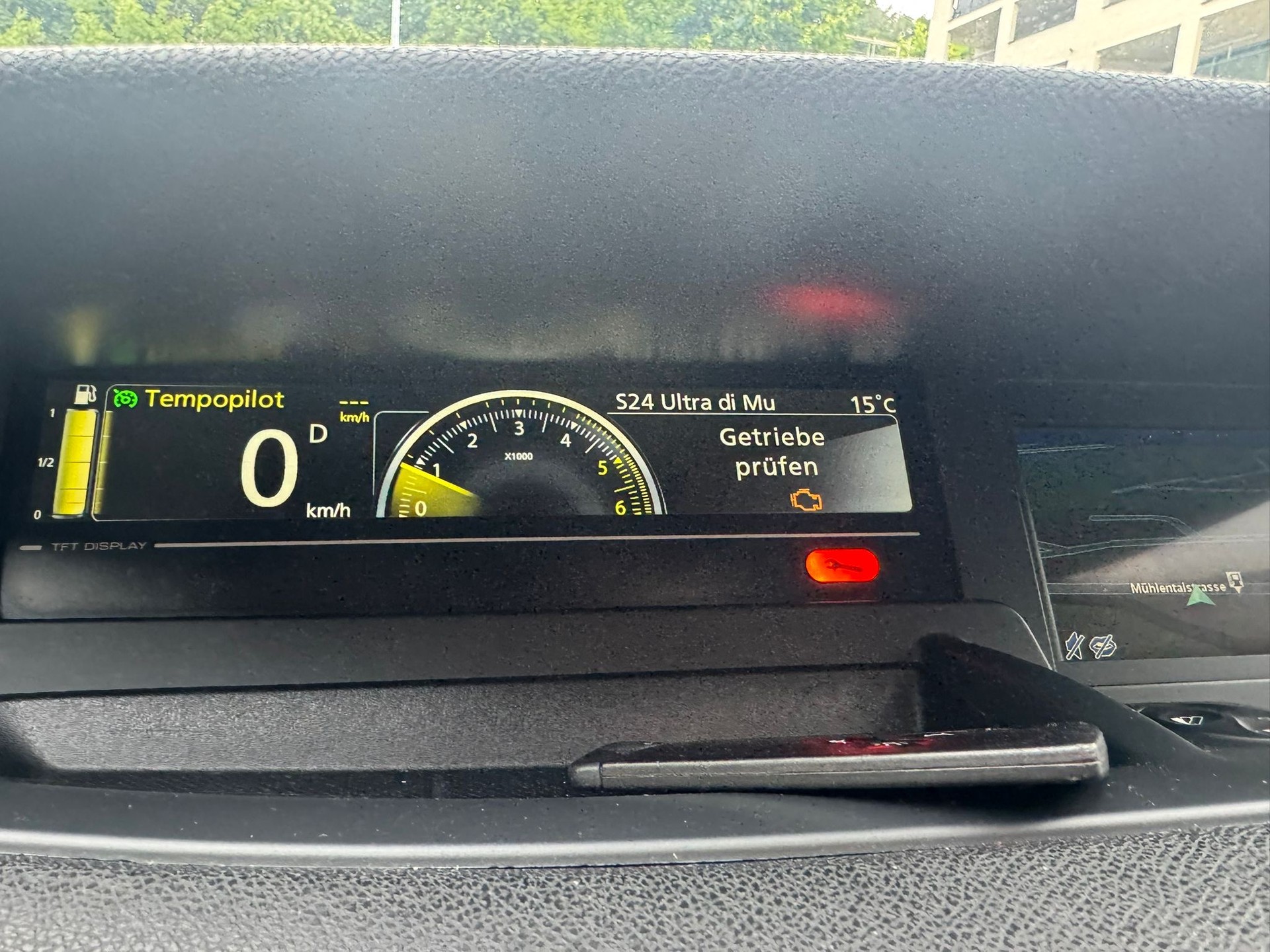 RENAULT Grand Scénic 1.5 dCi Energy EDC-image-11