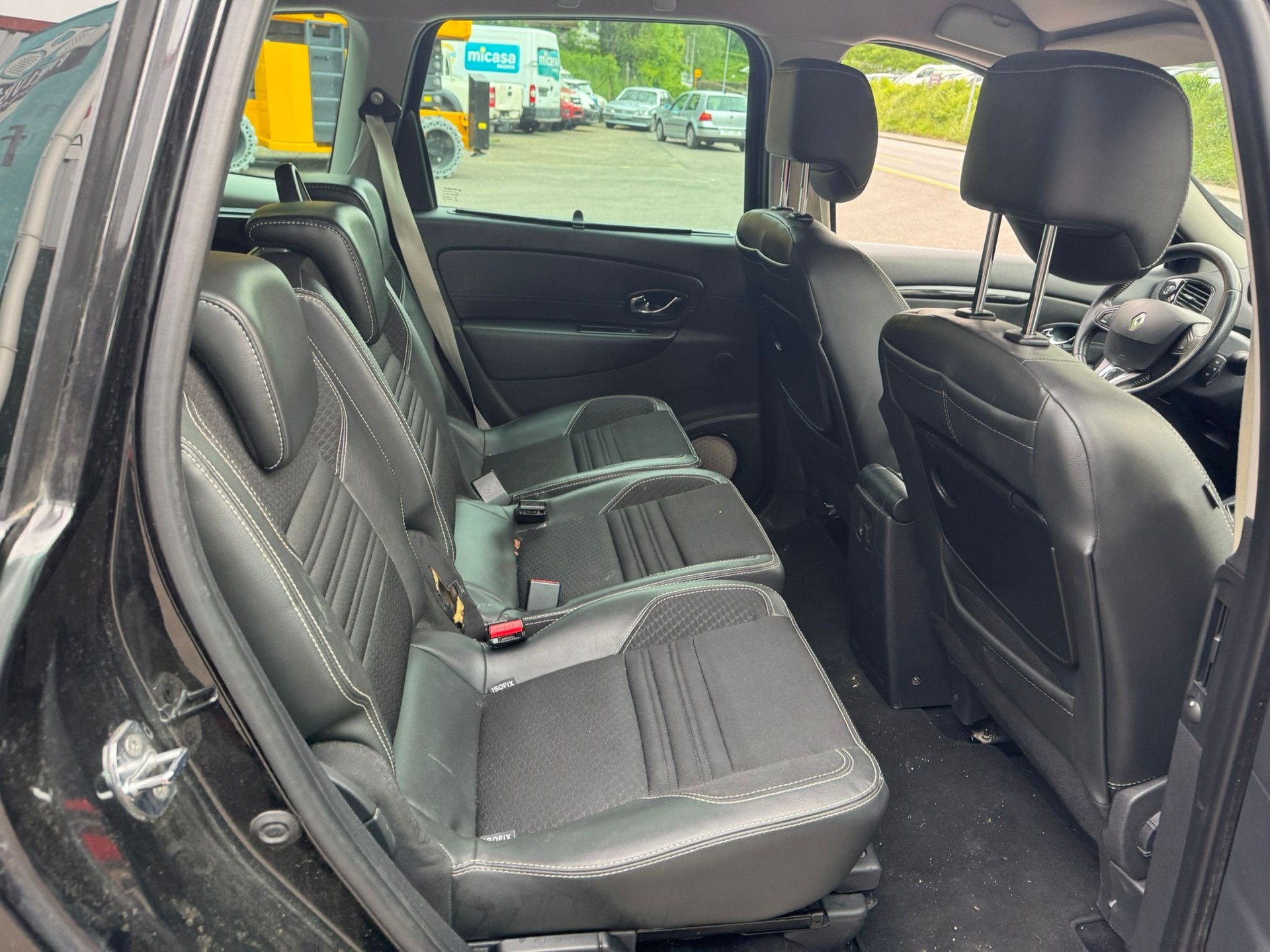 RENAULT Grand Scénic 1.5 dCi Energy EDC-image-9