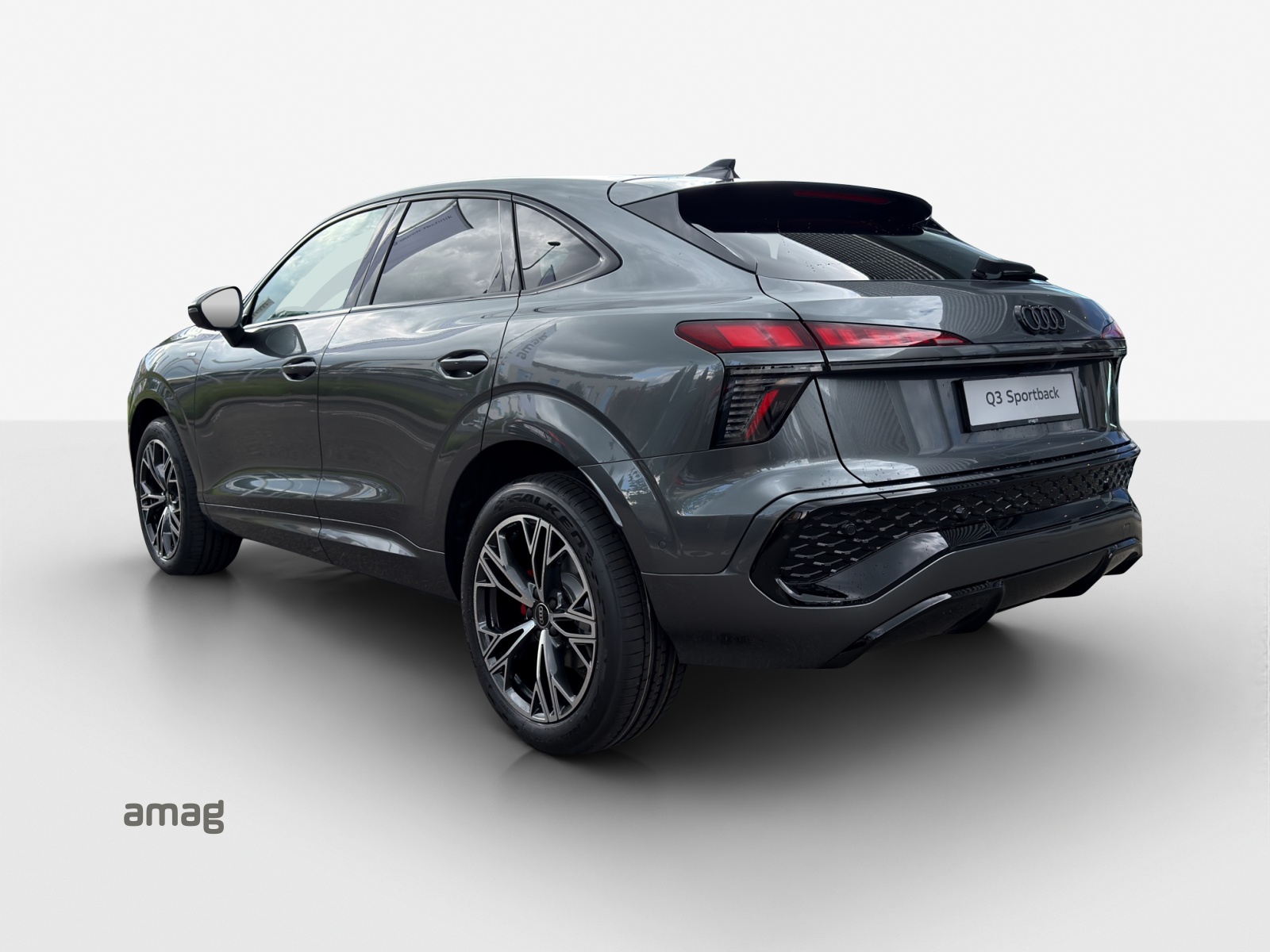 AUDI Q3 Sportback 110 kW TFSI S tronic-showroom-element-2
