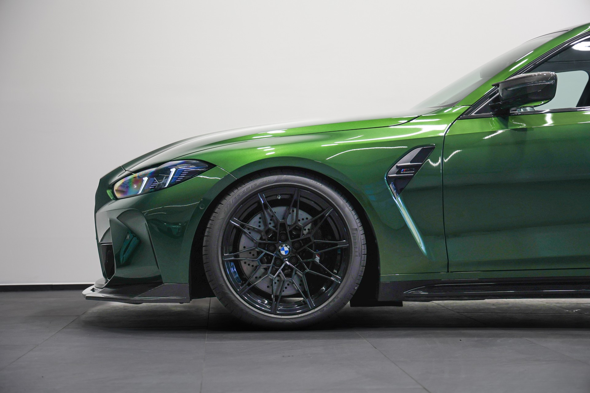 BMW M3 Competition M xDrive *Individual Anglesey Grün*Tief*Breit*Carbon*-image-10