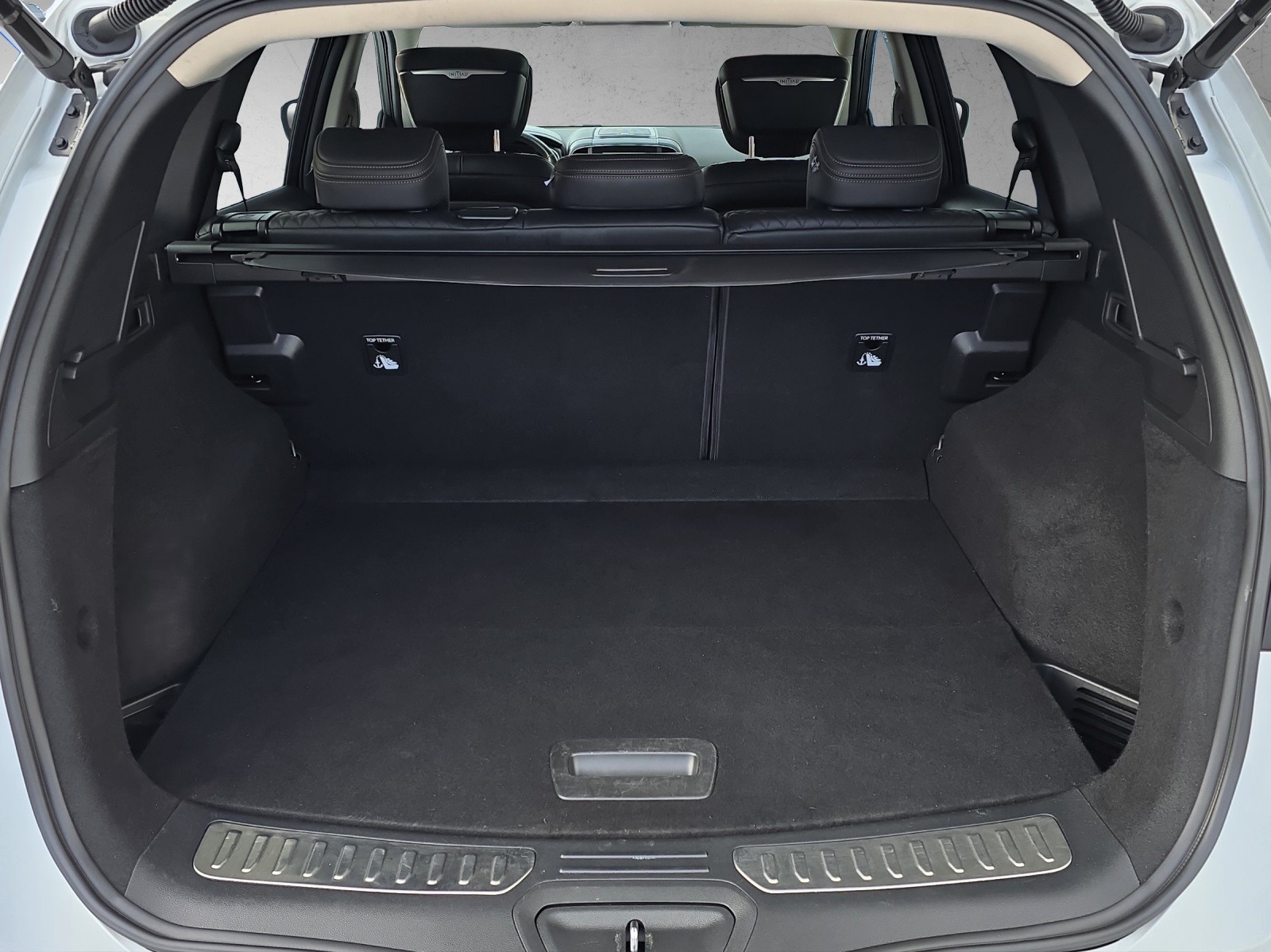 RENAULT Koleos 2.0 dCi Initiale 4WD Xtronic CVT-image-16