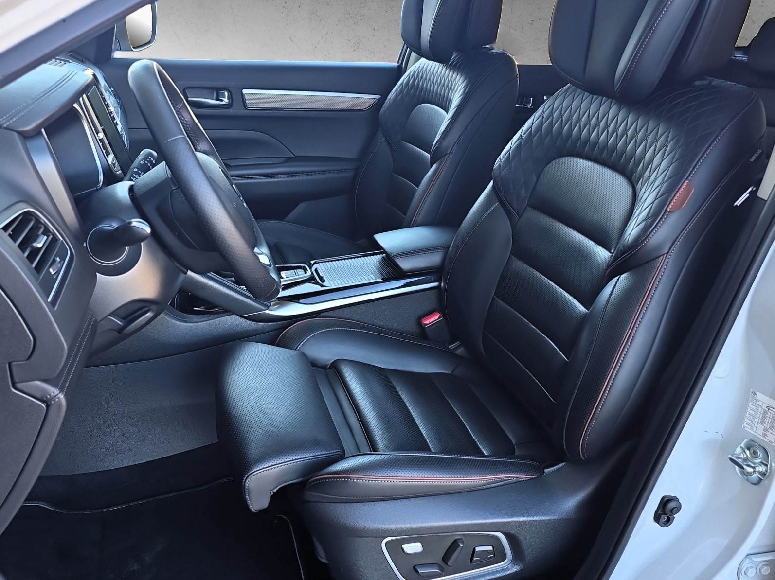 RENAULT Koleos 2.0 dCi Initiale 4WD Xtronic CVT-image-9