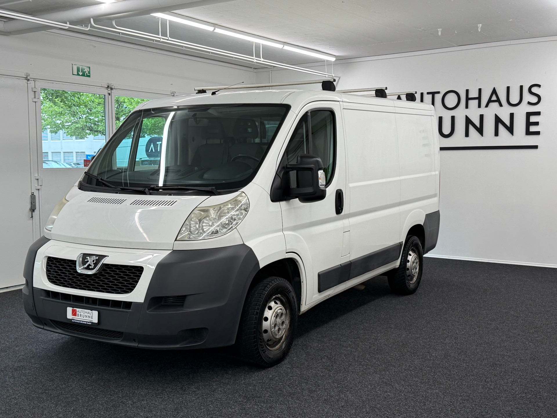 PEUGEOT Boxer 2.2 HDI 330 L1H1