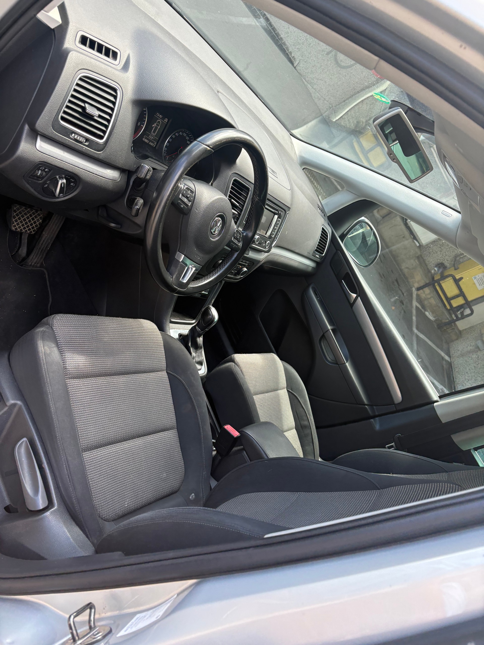 VW Sharan 2.0 TDI BMT Startline Comfortline DSG-image-10