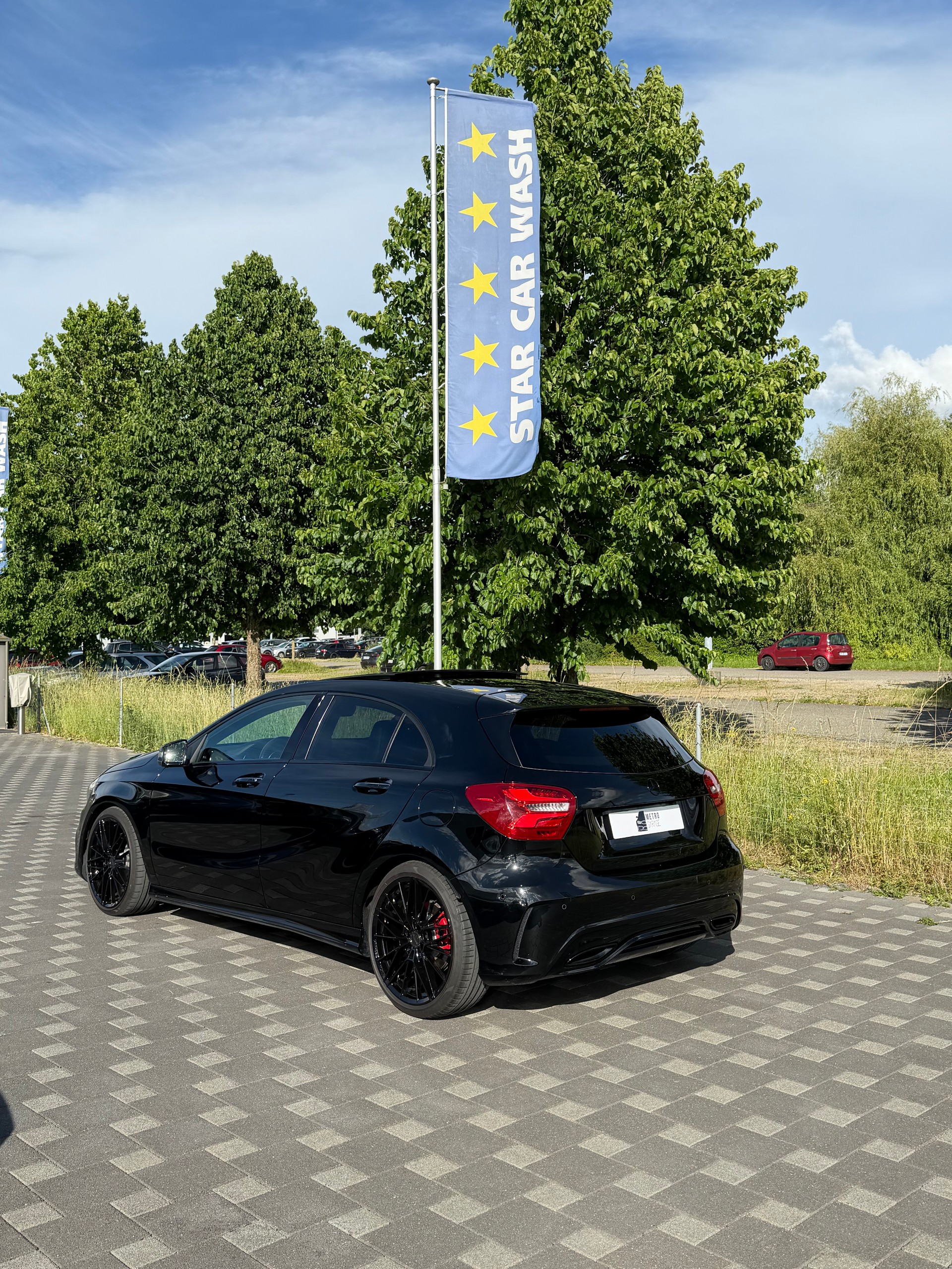 MERCEDES-BENZ A 250 Sport 4Matic 7G-DCT-showroom-element-2