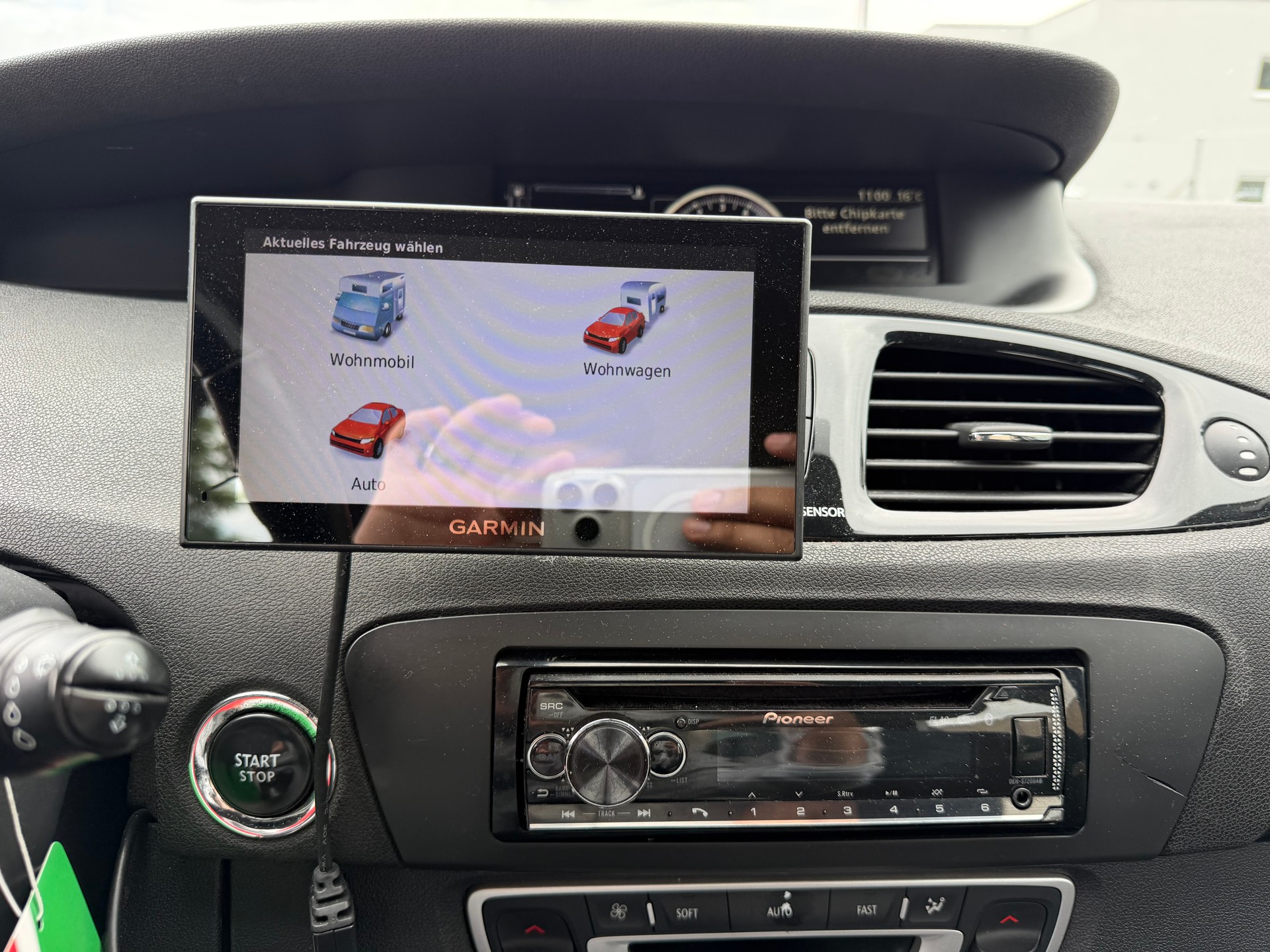 RENAULT Scénic 1.5 dCi Expression EDC | MFK 12.2024 | Behindertengerecht Umbau-image-16