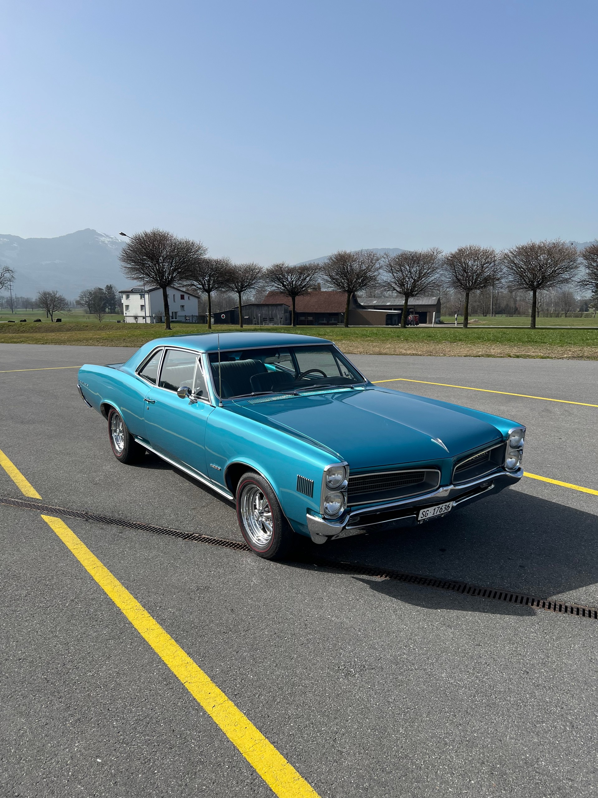 PONTIAC Le Mans-image-11