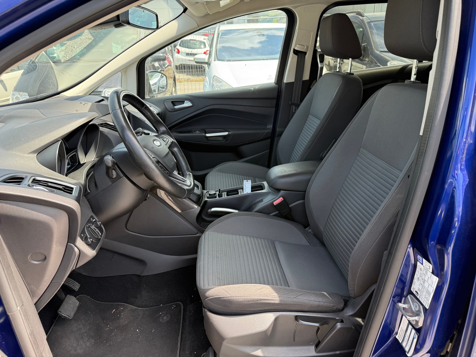 FORD GrC-Max 1.5 TDCi Titanium PowerShift Automat-image-12