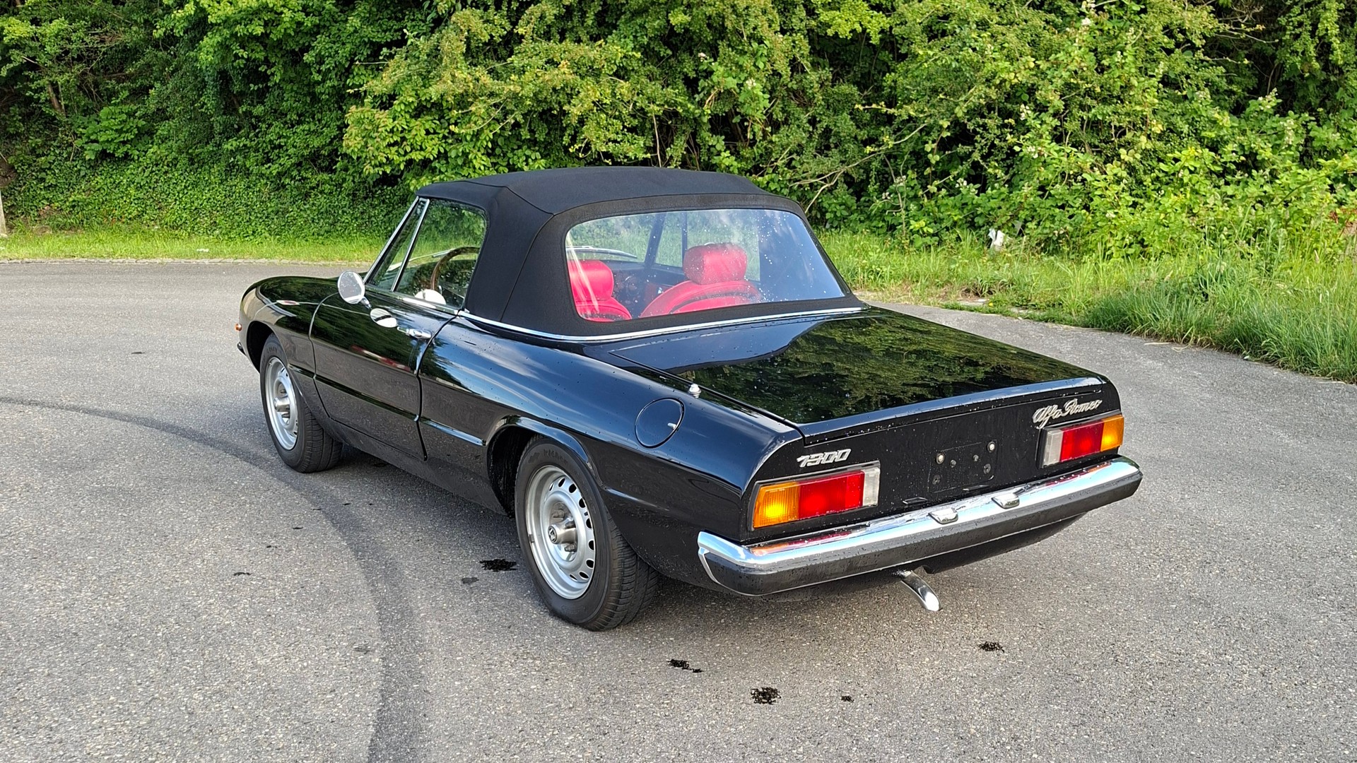 ALFA ROMEO SPIDER-showroom-element-2