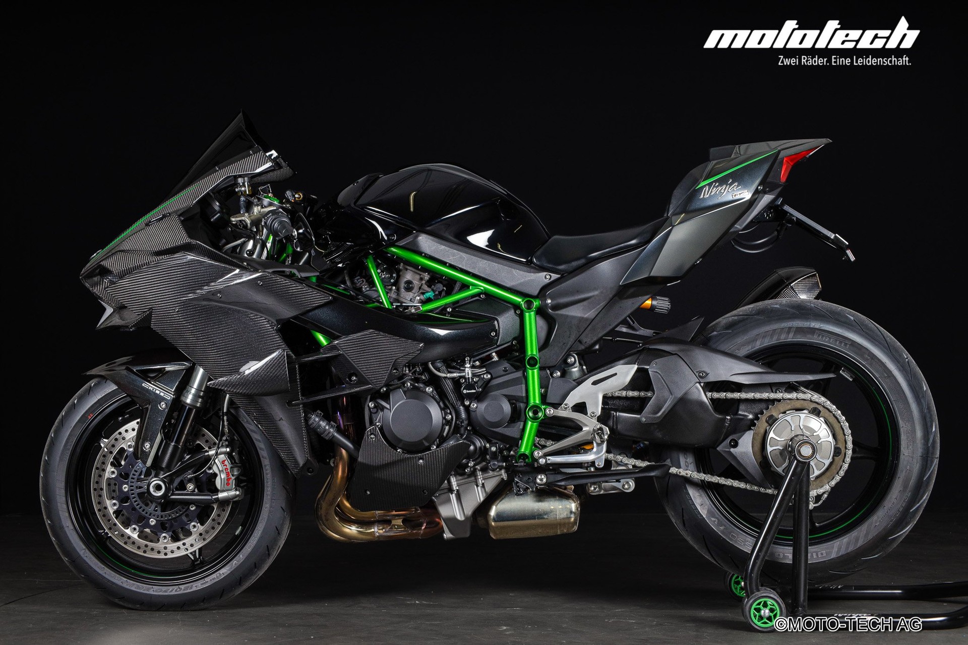 KAWASAKI Ninja H2 Carbon ABS AKRAPOVIC-image-4