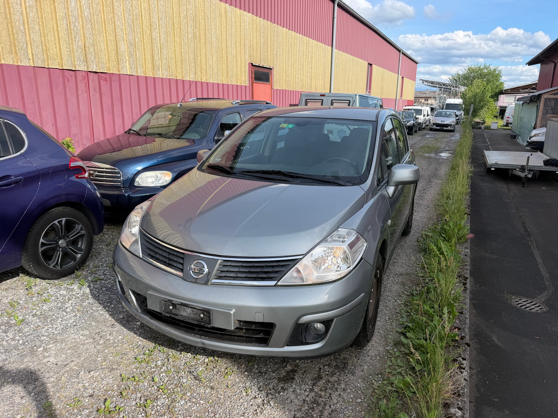 NISSAN Tiida 1.6 visia-image-1