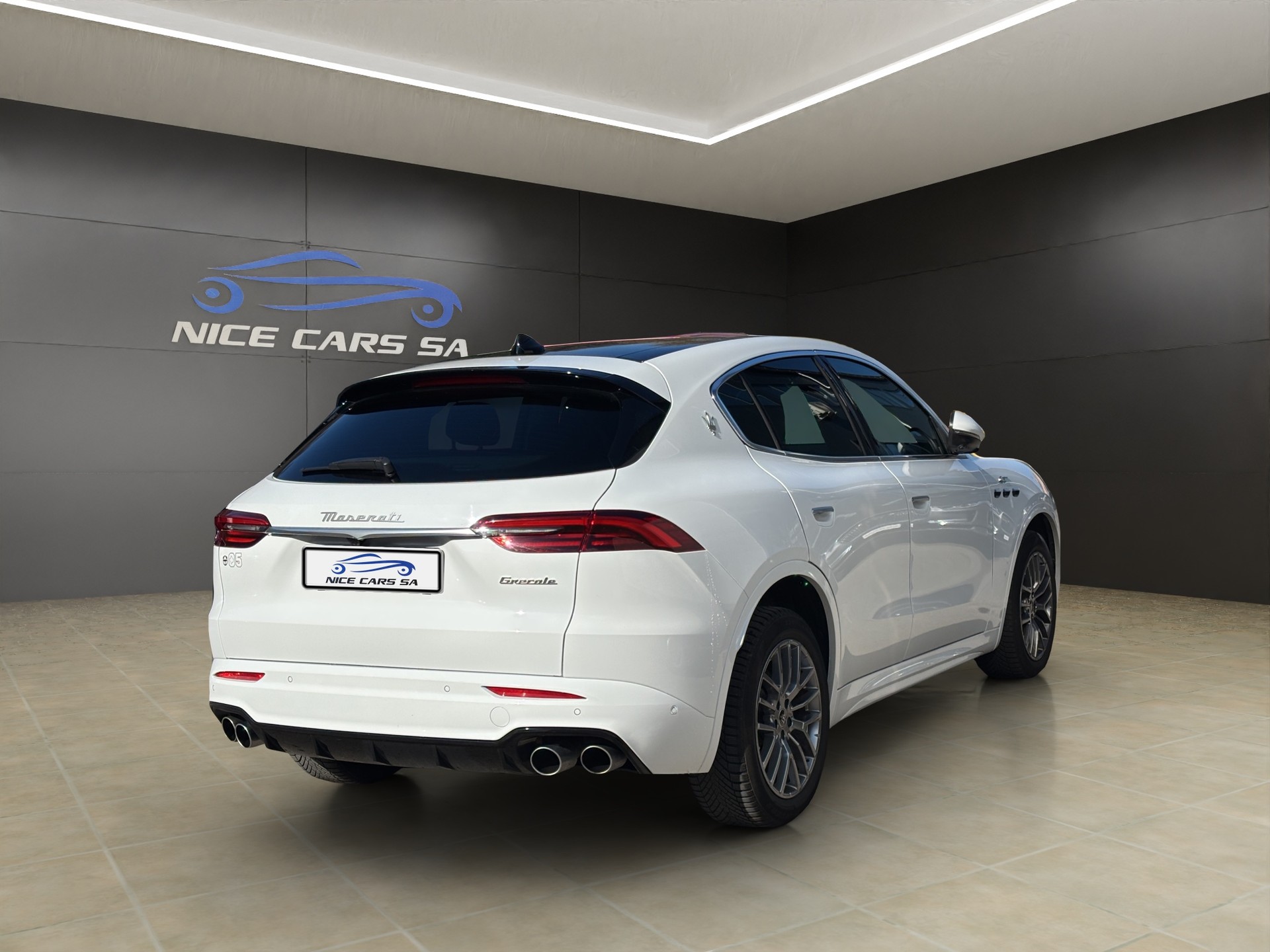MASERATI Grecale 2.0 MHEV GT Hybrid Automatica-image-6