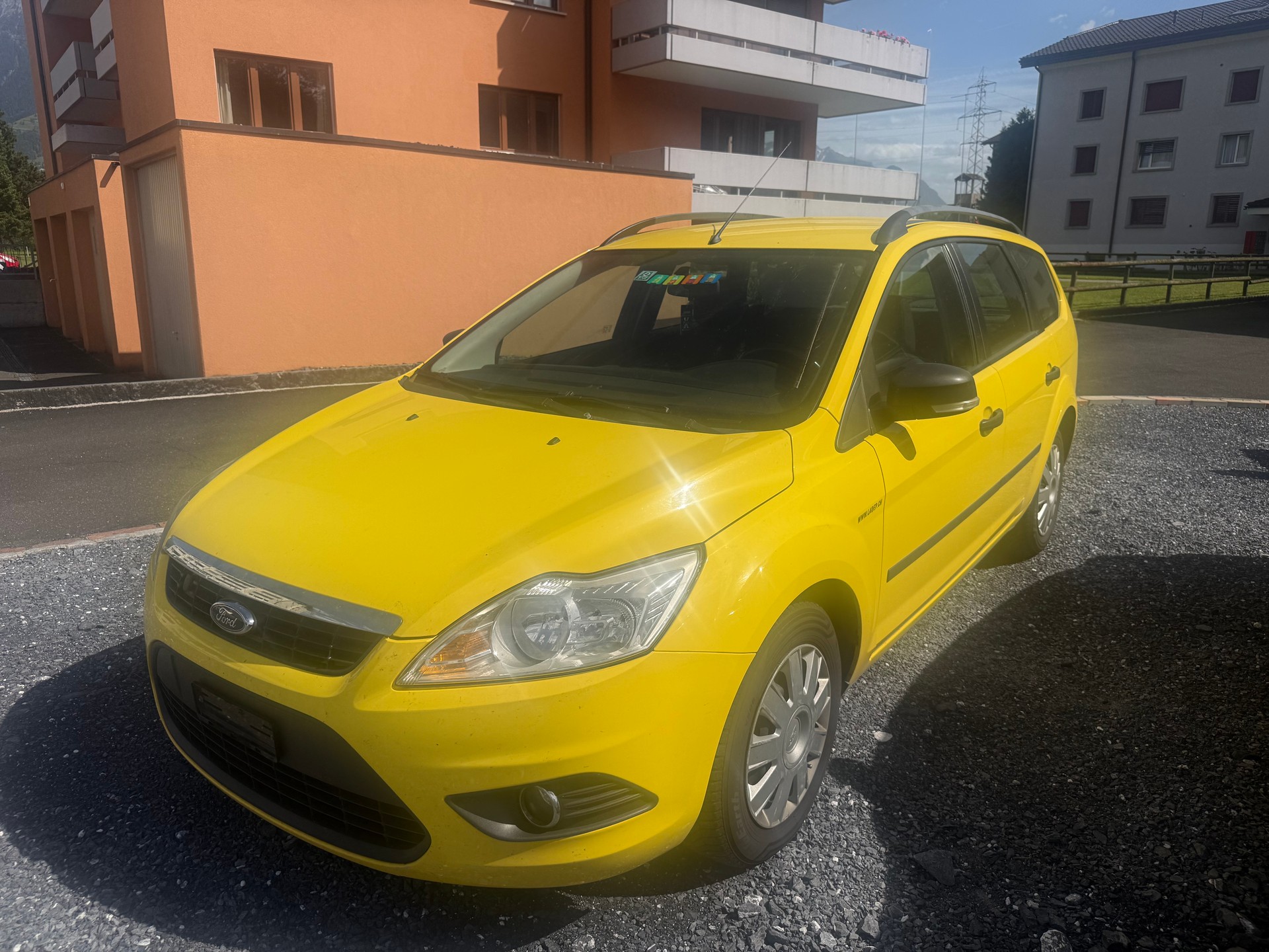 FORD Focus 1.8i Flexifuel Ambiente