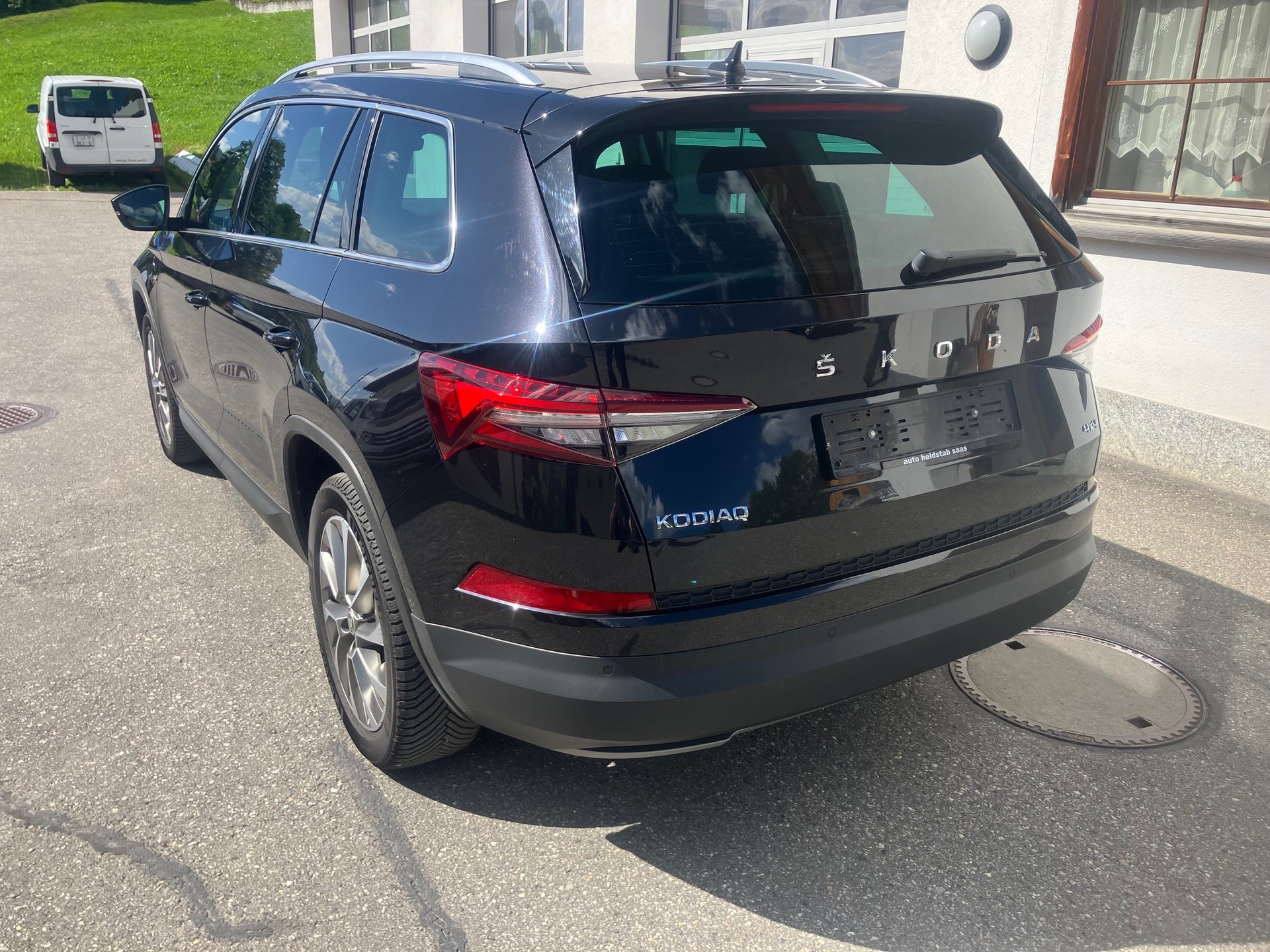 SKODA Kodiaq 2.0 TDI CR Clever 4x4 DSG-image-1