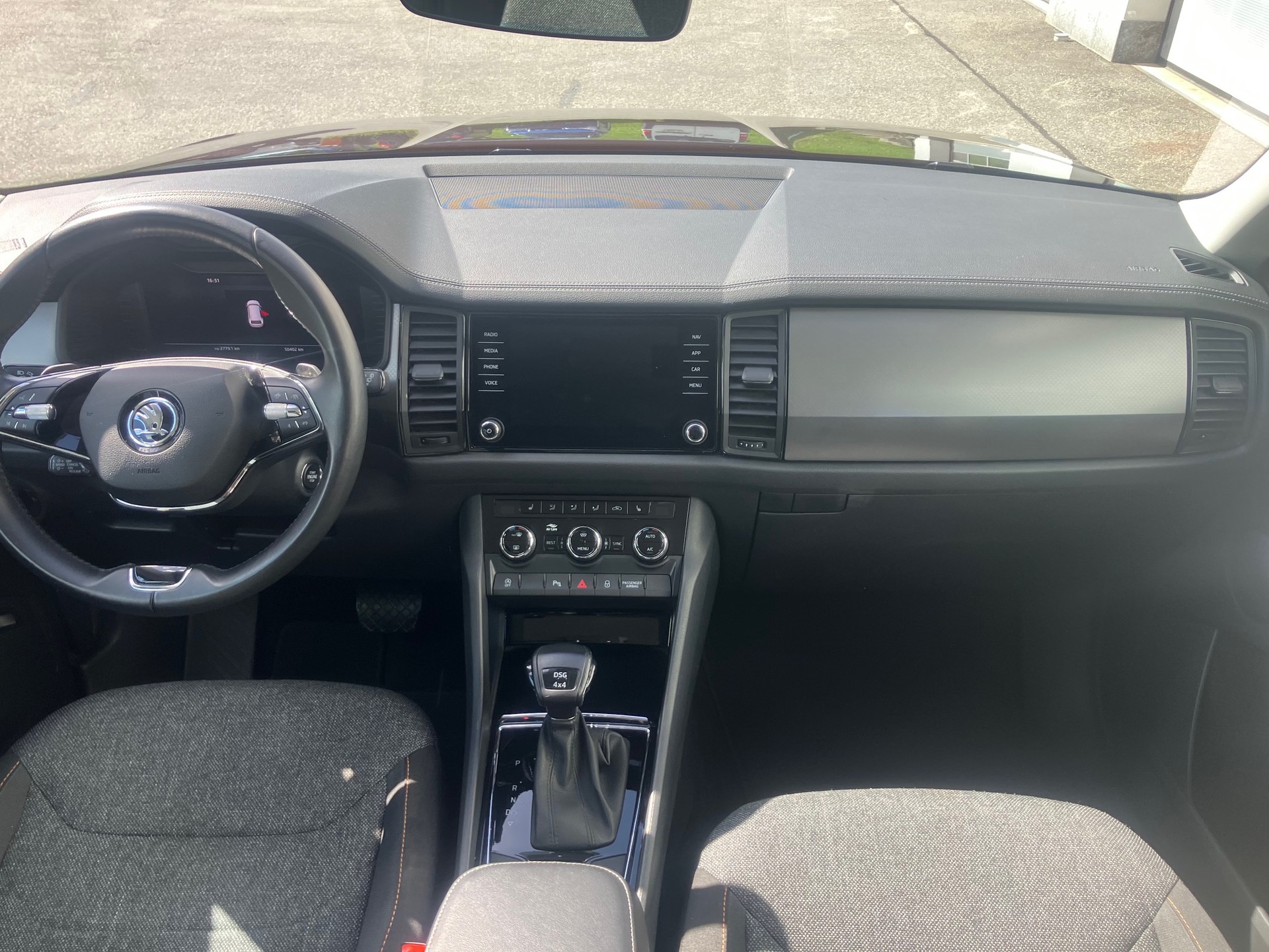 SKODA Kodiaq 2.0 TDI CR Clever 4x4 DSG-image-5