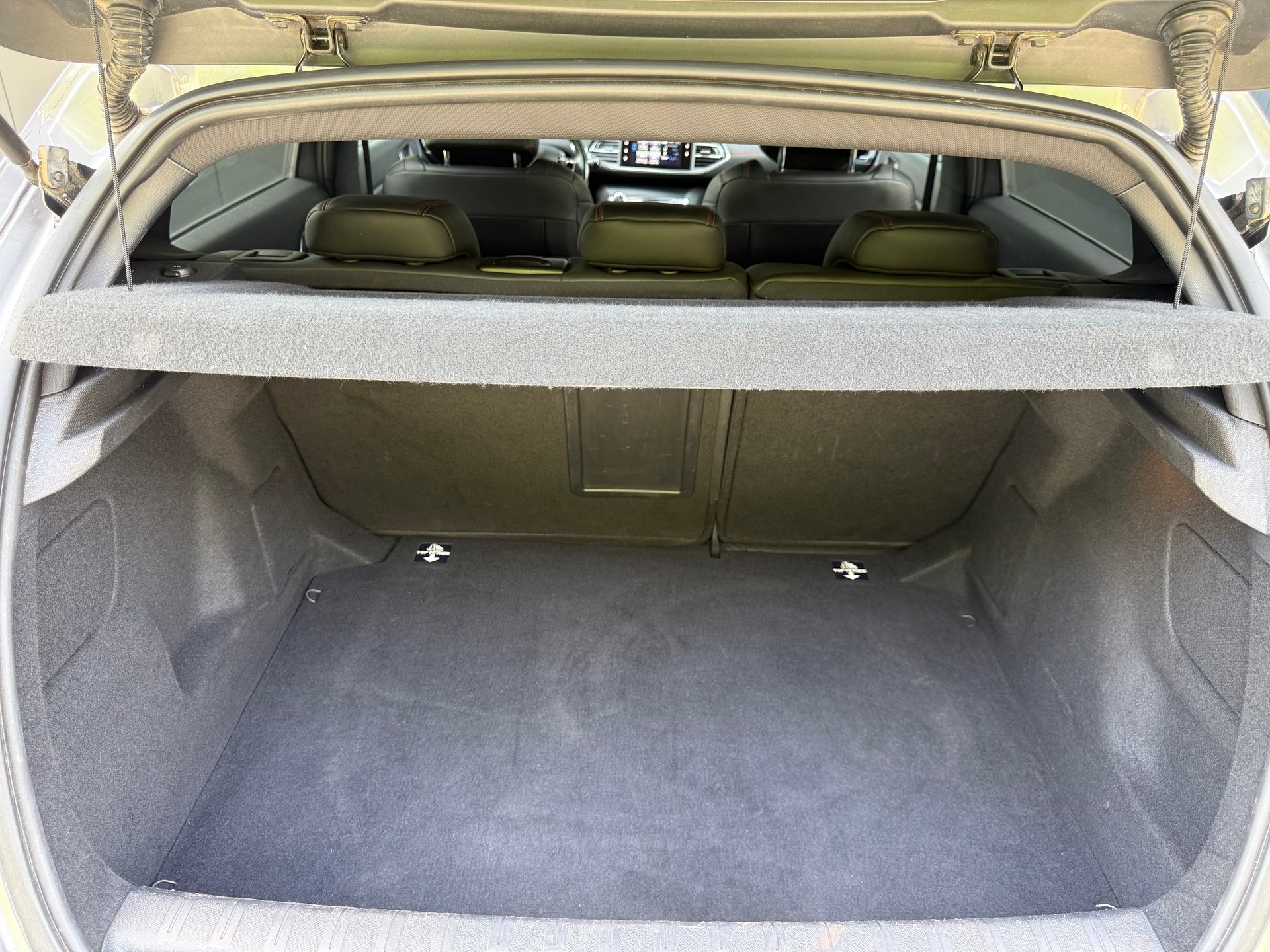 PEUGEOT 308 1.6 e-THP GT-image-16