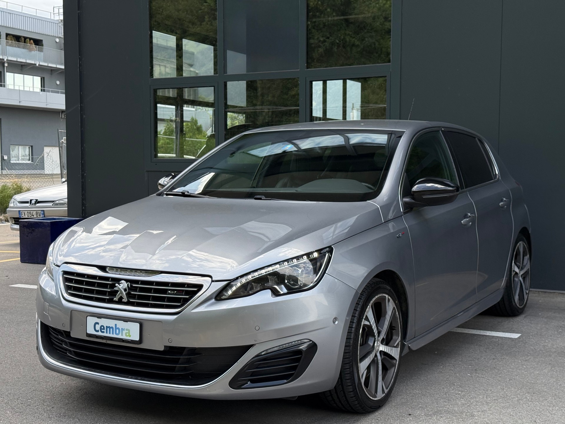 PEUGEOT 308 1.6 e-THP GT-showroom-element-1