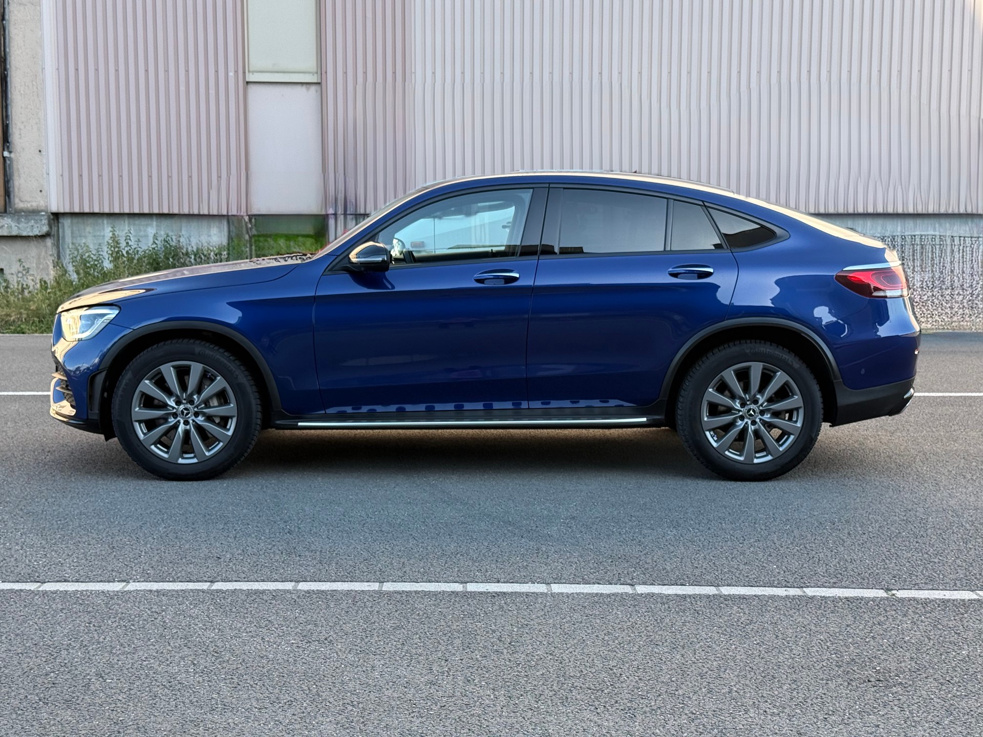 MERCEDES-BENZ GLC Coupé 300 AMG Line 4Matic 9G-Tronic-showroom-element-1