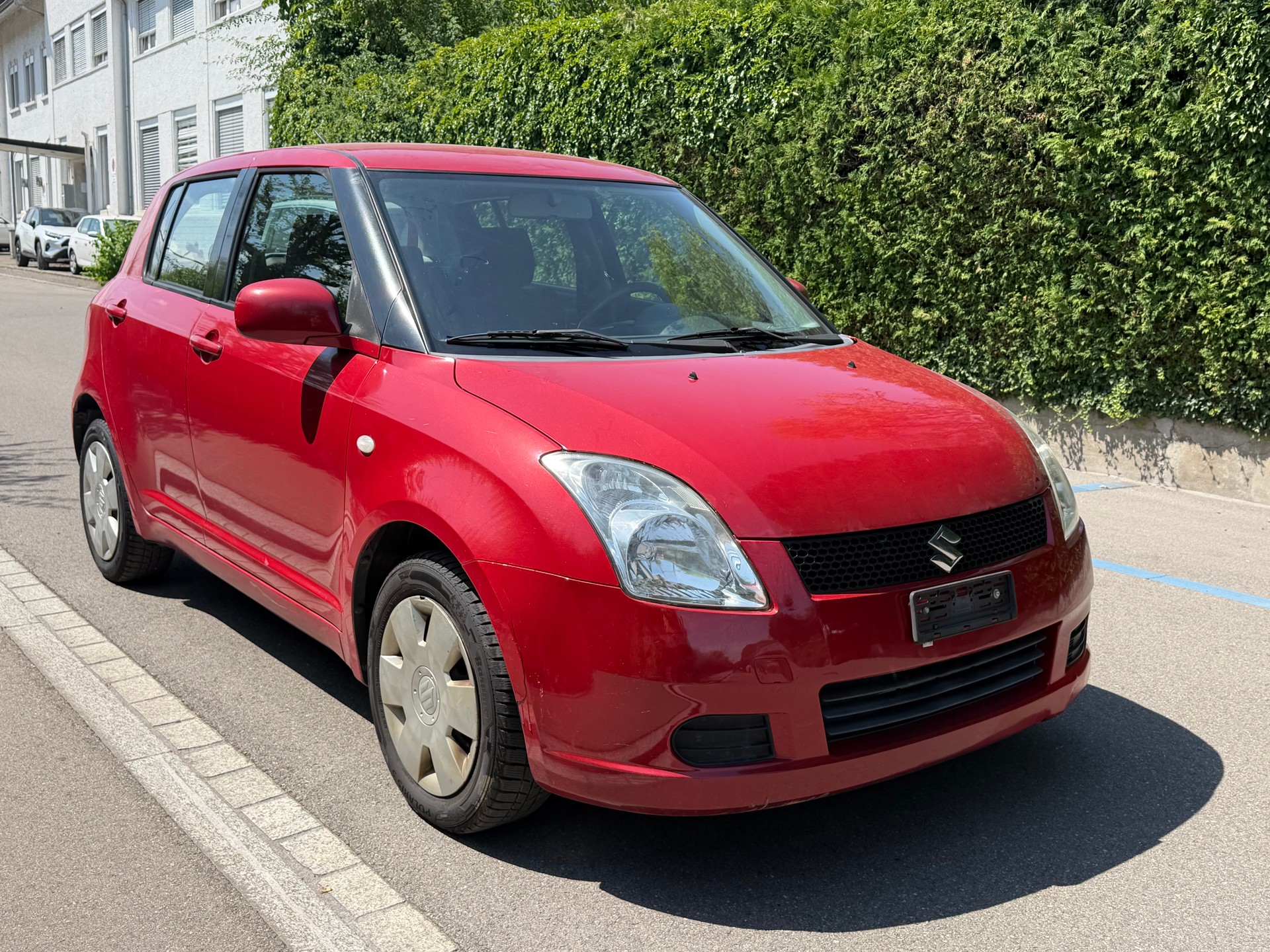 SUZUKI Swift 1.3i 16V GL Top 4x4