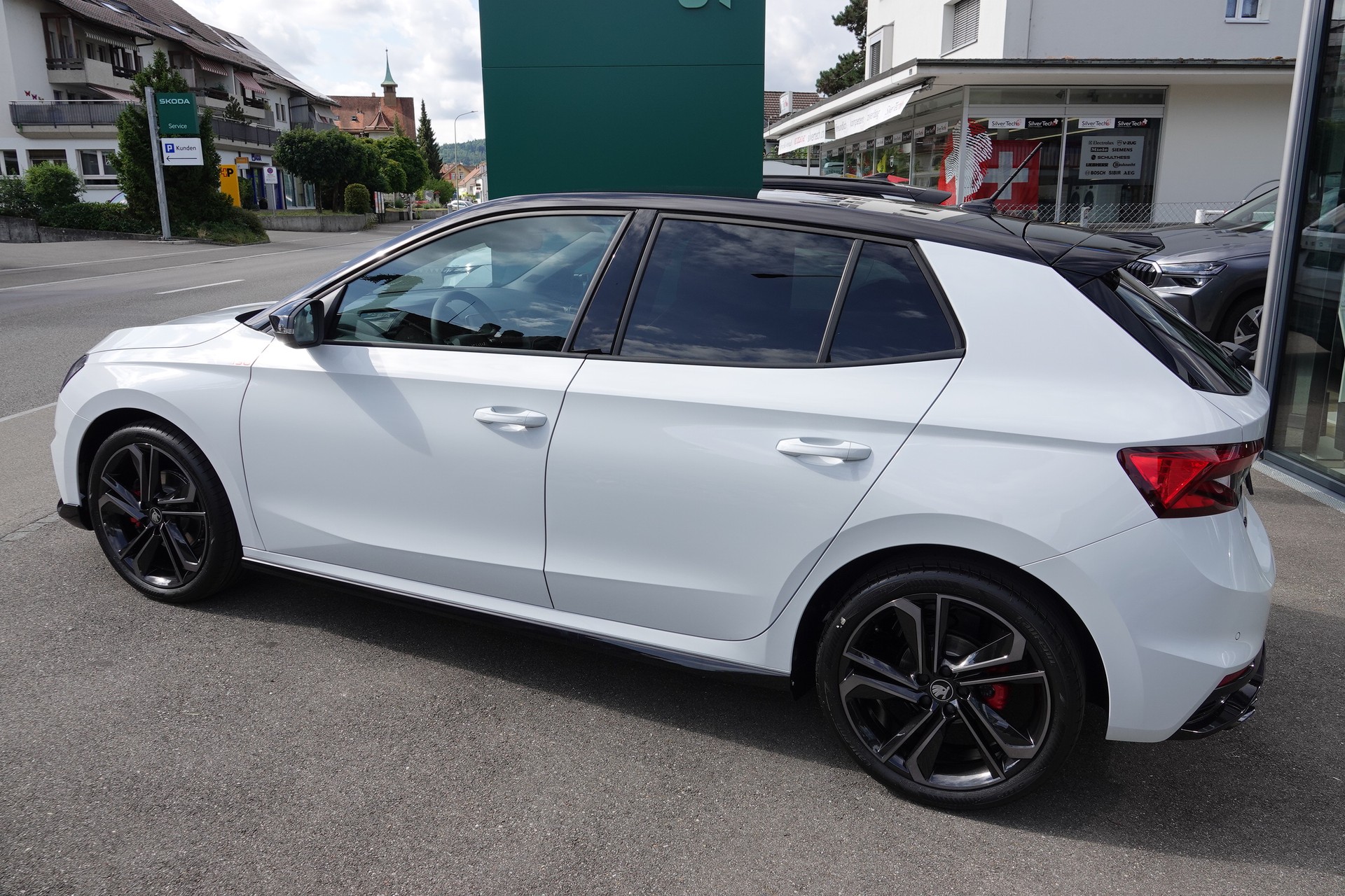 SKODA Fabia 1.5 TSI 130 DSG-image-4
