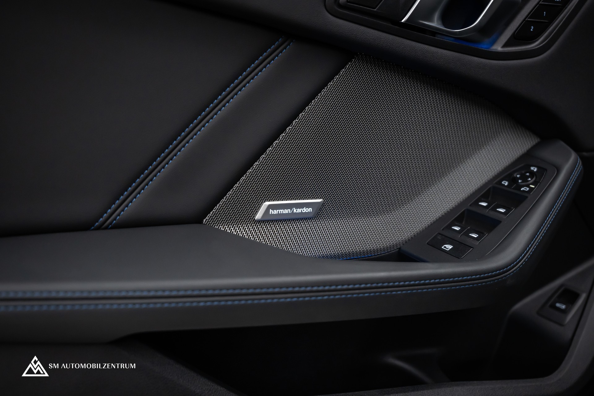 BMW 120d M Sport / Head-Up / el. Sitze mit Memory / 360° / Iconic Glow-image-30